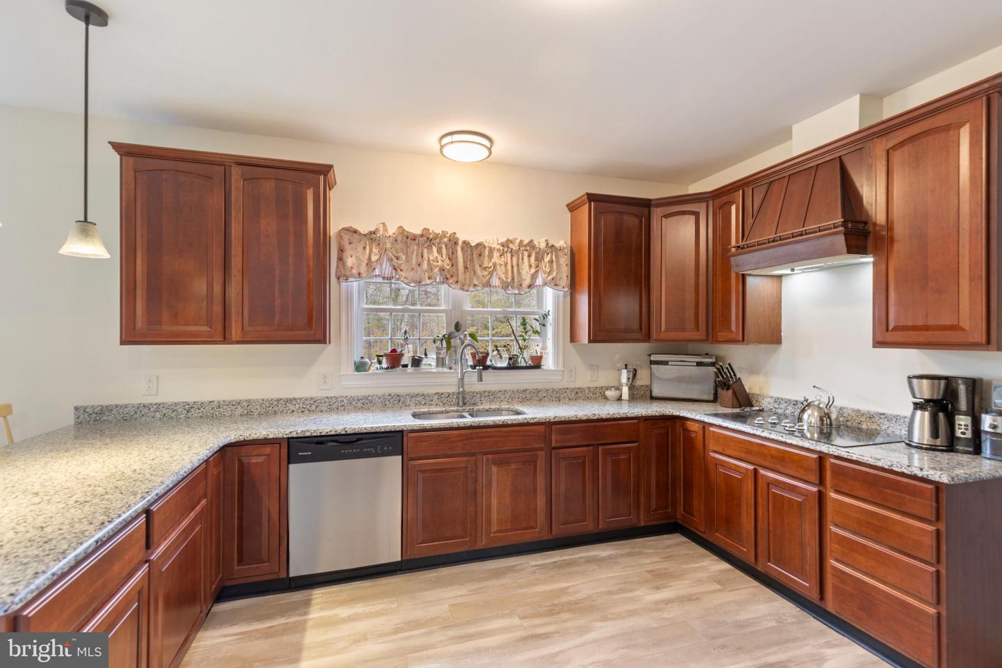 3336 HUNTING RIDGE RD, WINCHESTER, Virginia 22603, 4 Bedrooms Bedrooms, ,2 BathroomsBathrooms,Residential,For sale,3336 HUNTING RIDGE RD,VAFV2039814 MLS # VAFV2039814 3336 HUNTING RIDGE RD, WINCHESTER, Virginia 22603, 4 Bedrooms Bedrooms, ,2 BathroomsBathrooms,Residential,For sale,3336 HUNTING RIDGE RD,VAFV2039814 MLS # VAFV2039814