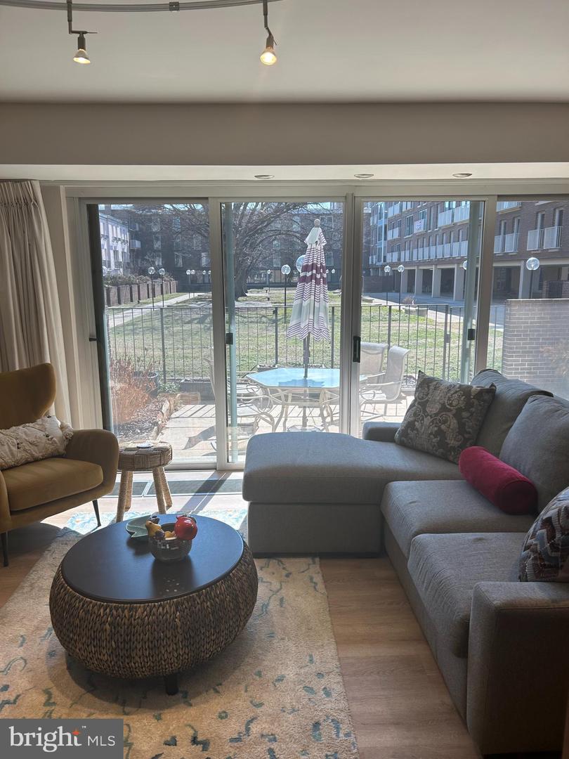 510 N ST SW #N134, WASHINGTON, District Of Columbia 20024, ,1 BathroomBathrooms,Residential,For sale,510 N ST SW #N134,DCDC2248118 MLS # DCDC2248118 510 N ST SW #N134, WASHINGTON, District Of Columbia 20024, ,1 BathroomBathrooms,Residential,For sale,510 N ST SW #N134,DCDC2248118 MLS # DCDC2248118