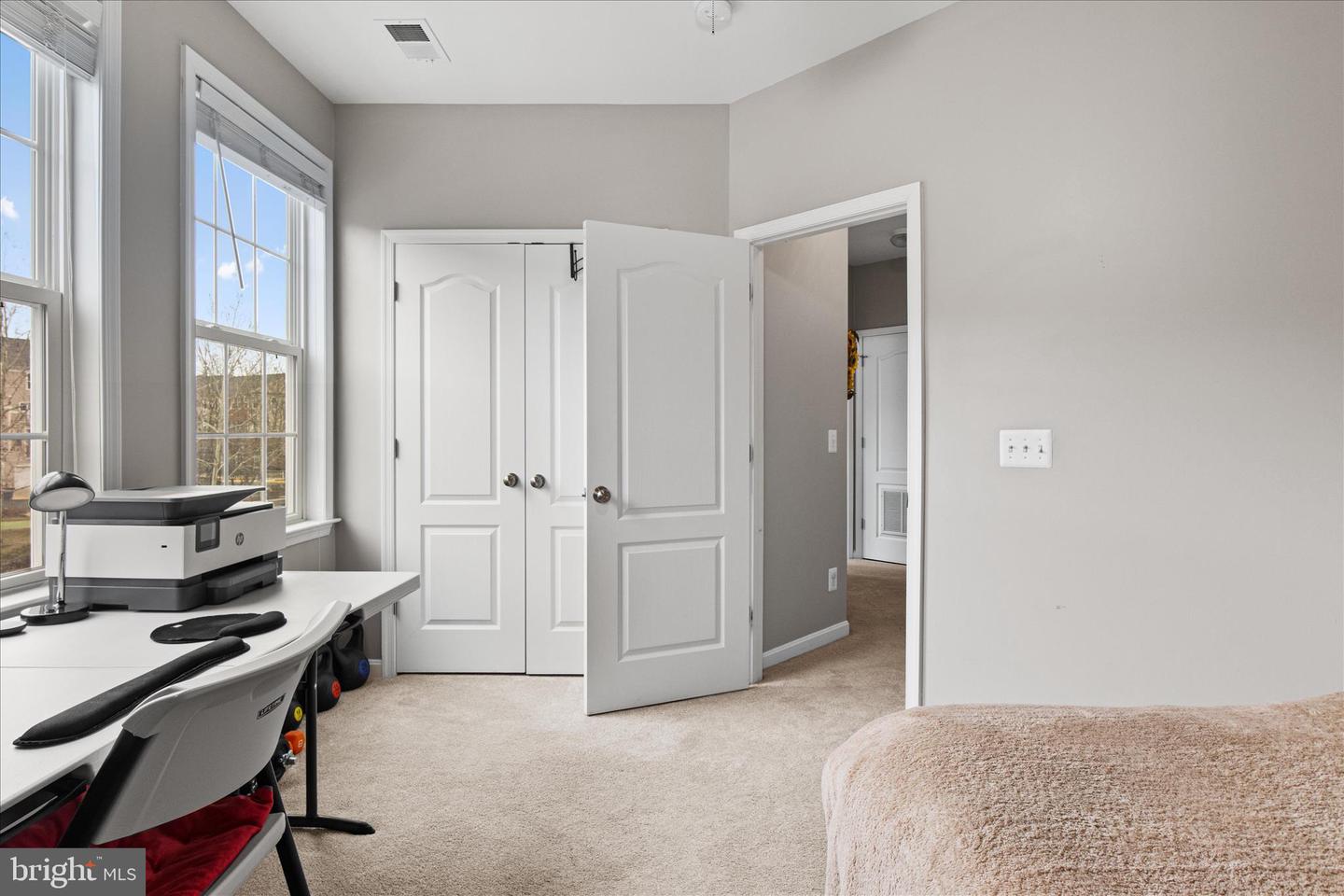 24546 BYRNE MEADOW SQ, ALDIE, Virginia 20105, 3 Bedrooms Bedrooms, ,2 BathroomsBathrooms,Residential,For sale,24546 BYRNE MEADOW SQ,VALO2116900 MLS # VALO2116900