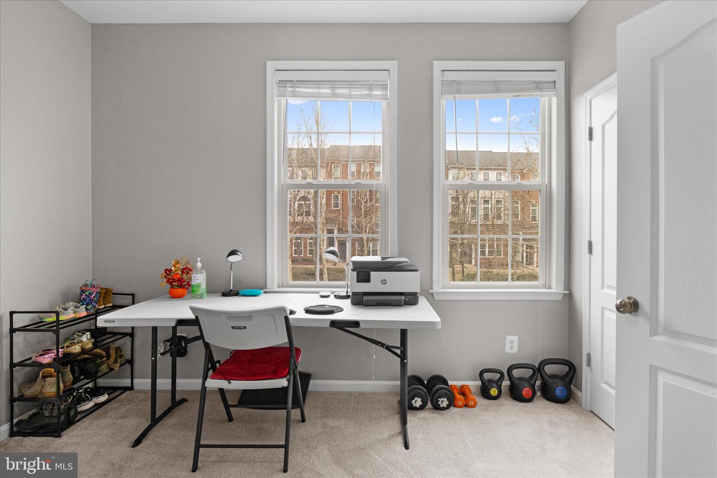 24546 BYRNE MEADOW SQ, ALDIE, Virginia 20105, 3 Bedrooms Bedrooms, ,2 BathroomsBathrooms,Residential,For sale,24546 BYRNE MEADOW SQ,VALO2116900 MLS # VALO2116900