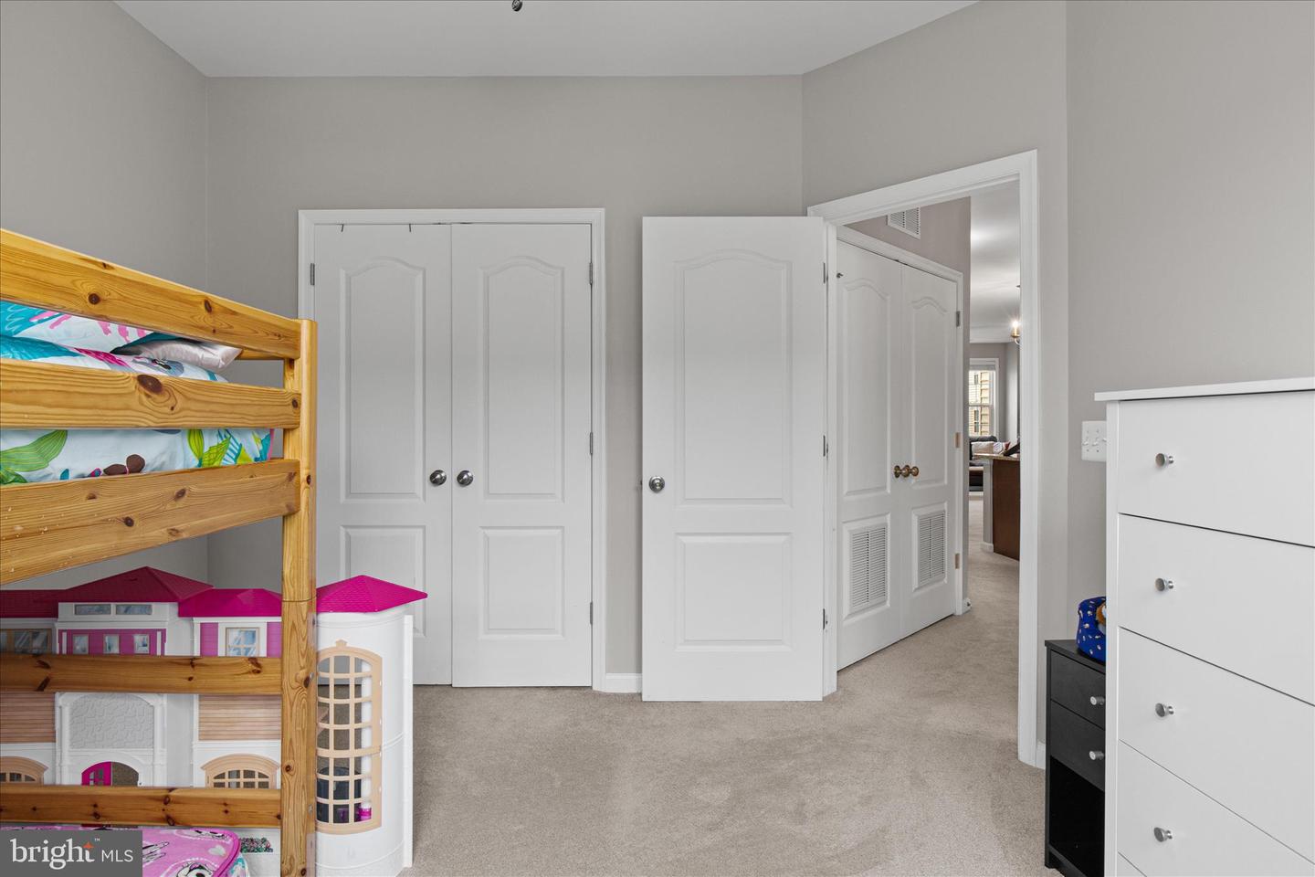 24546 BYRNE MEADOW SQ, ALDIE, Virginia 20105, 3 Bedrooms Bedrooms, ,2 BathroomsBathrooms,Residential,For sale,24546 BYRNE MEADOW SQ,VALO2116900 MLS # VALO2116900