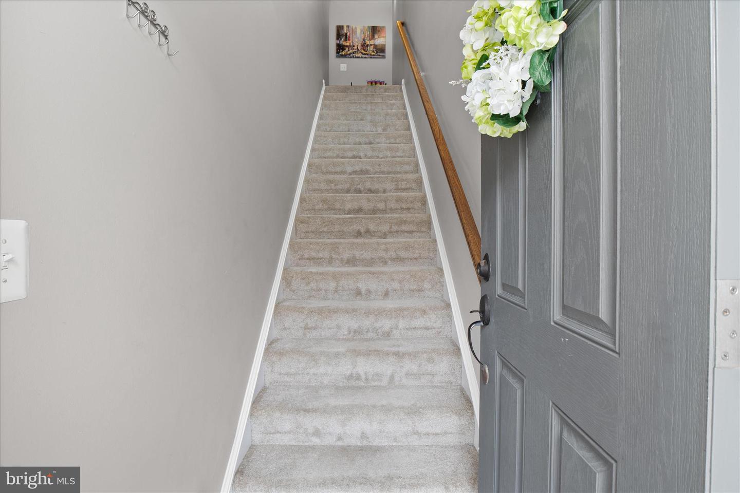 24546 BYRNE MEADOW SQ, ALDIE, Virginia 20105, 3 Bedrooms Bedrooms, ,2 BathroomsBathrooms,Residential,For sale,24546 BYRNE MEADOW SQ,VALO2116900 MLS # VALO2116900