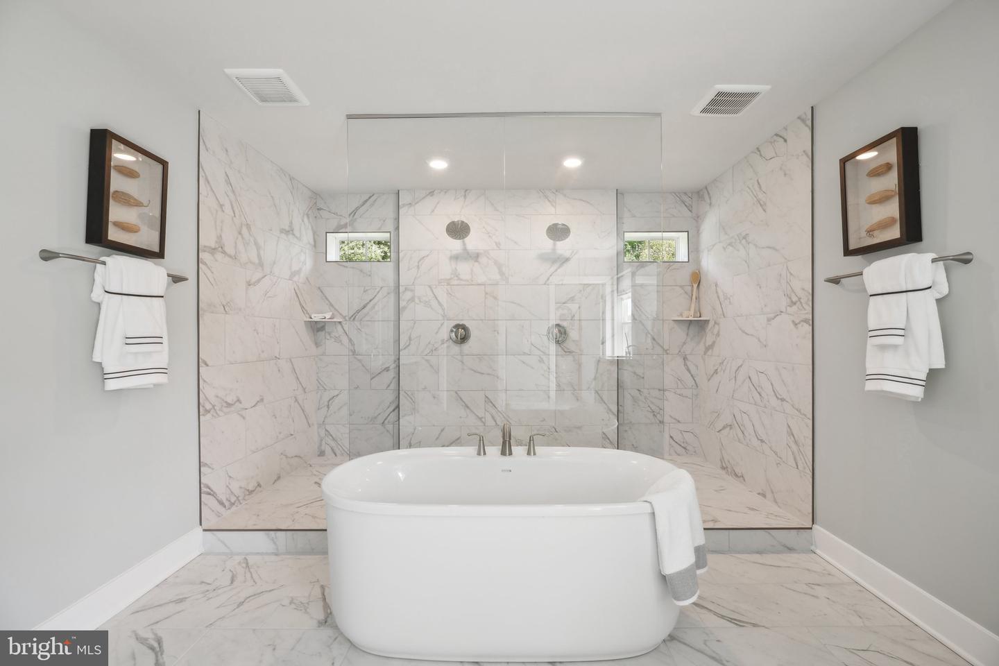 11405 CHALMERS LN, FREDERICKSBURG, Virginia 22407, 5 Bedrooms Bedrooms, ,4 BathroomsBathrooms,Residential,For sale,11405 CHALMERS LN,VASP2039620 MLS # VASP2039620