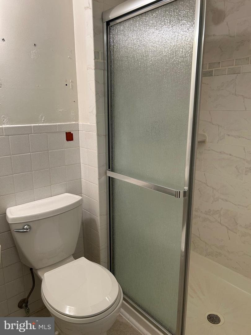 4933 ORISKANY DR, ANNANDALE, Virginia 22003, 3 Bedrooms Bedrooms, ,3 BathroomsBathrooms,Residential,For sale,4933 ORISKANY DR,VAFX2293122 MLS # VAFX2293122