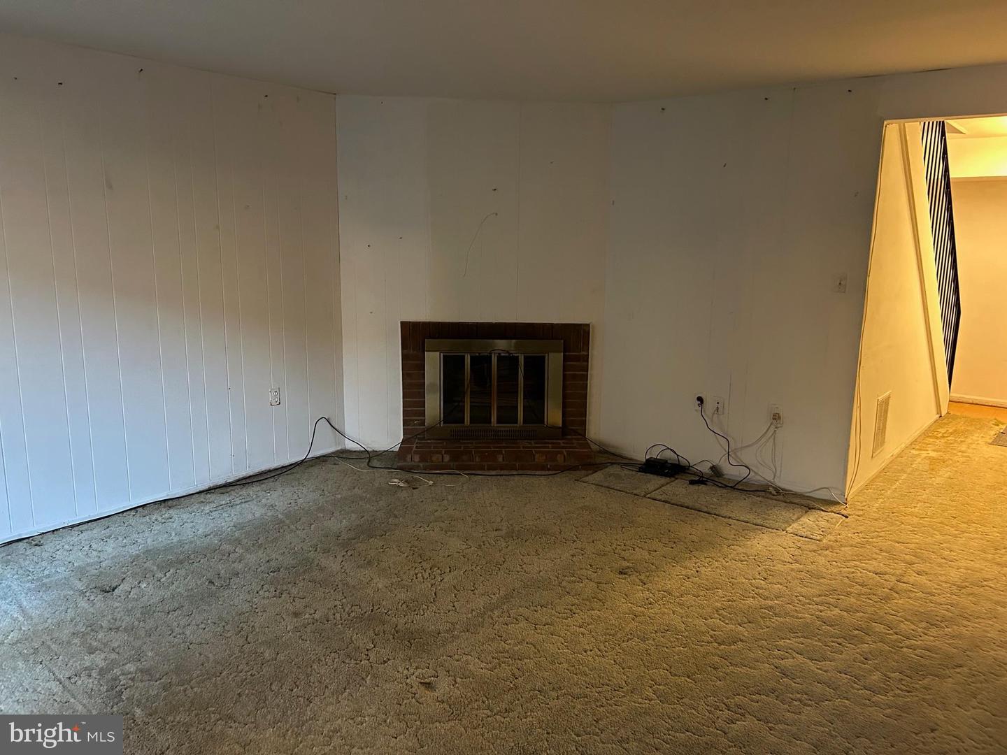 4933 ORISKANY DR, ANNANDALE, Virginia 22003, 3 Bedrooms Bedrooms, ,3 BathroomsBathrooms,Residential,For sale,4933 ORISKANY DR,VAFX2293122 MLS # VAFX2293122