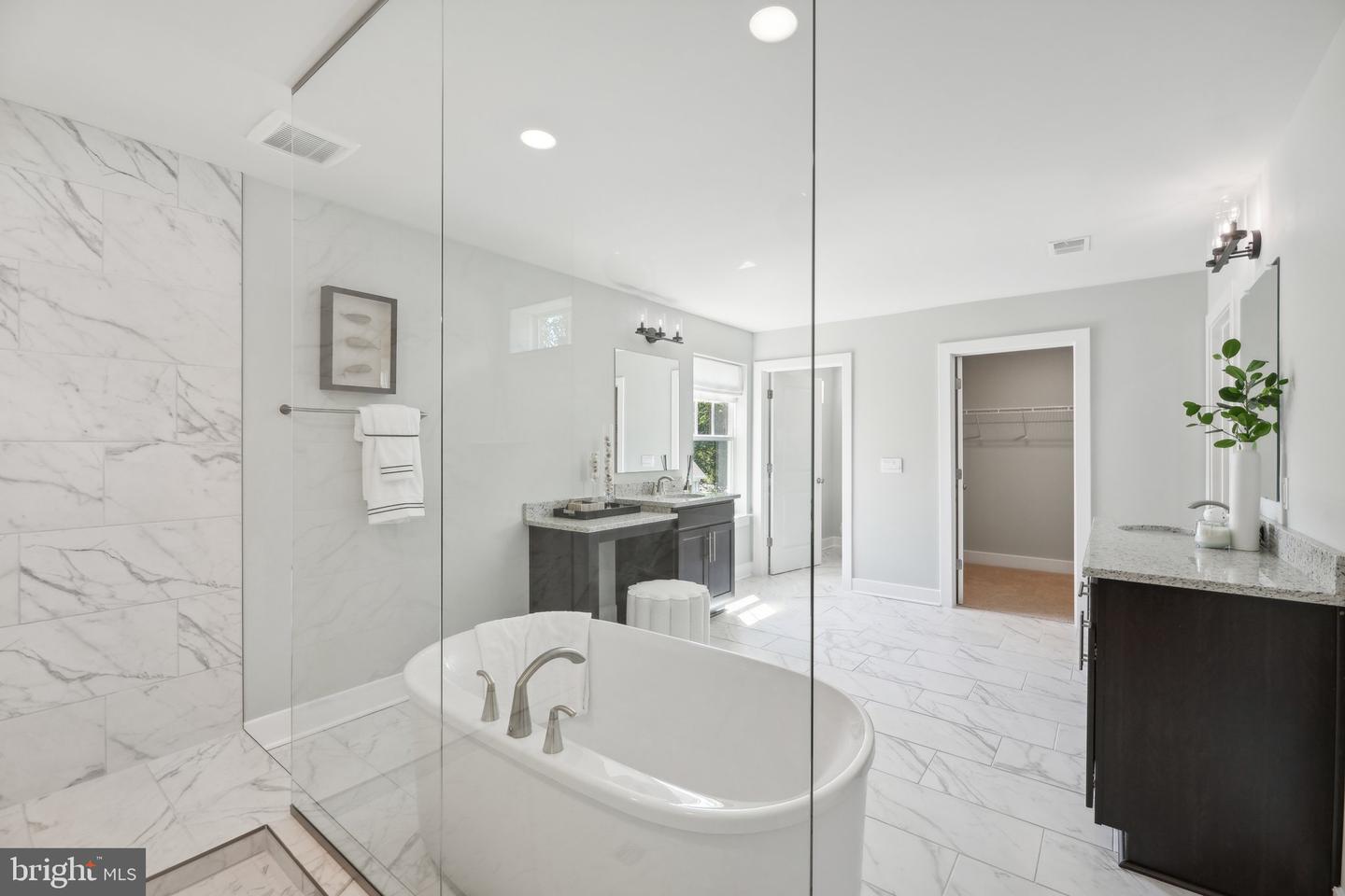 11403 CHALMERS LN, FREDERICKSBURG, Virginia 22407, 5 Bedrooms Bedrooms, ,4 BathroomsBathrooms,Residential,For sale,11403 CHALMERS LN,VASP2039622 MLS # VASP2039622