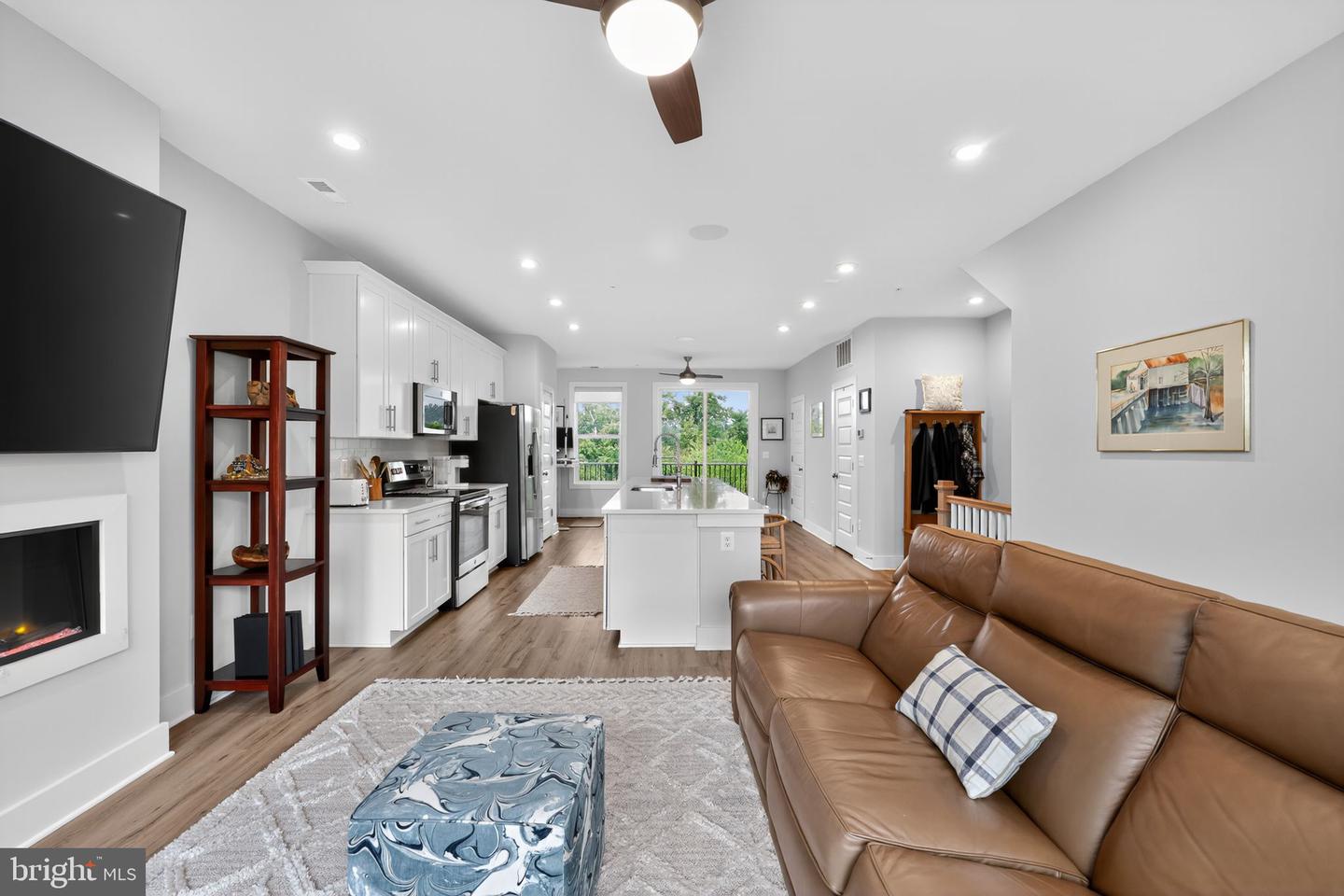 5268-C OLD MAIN ST #303, RICHMOND, Virginia 23231, 2 Bedrooms Bedrooms, ,2 BathroomsBathrooms,Residential,For sale,5268-C OLD MAIN ST #303,VAHN2001170 MLS # VAHN2001170