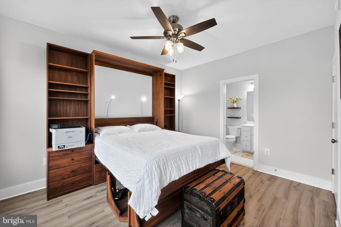 5268-C OLD MAIN ST #303, RICHMOND, Virginia 23231, 2 Bedrooms Bedrooms, ,2 BathroomsBathrooms,Residential,For sale,5268-C OLD MAIN ST #303,VAHN2001170 MLS # VAHN2001170