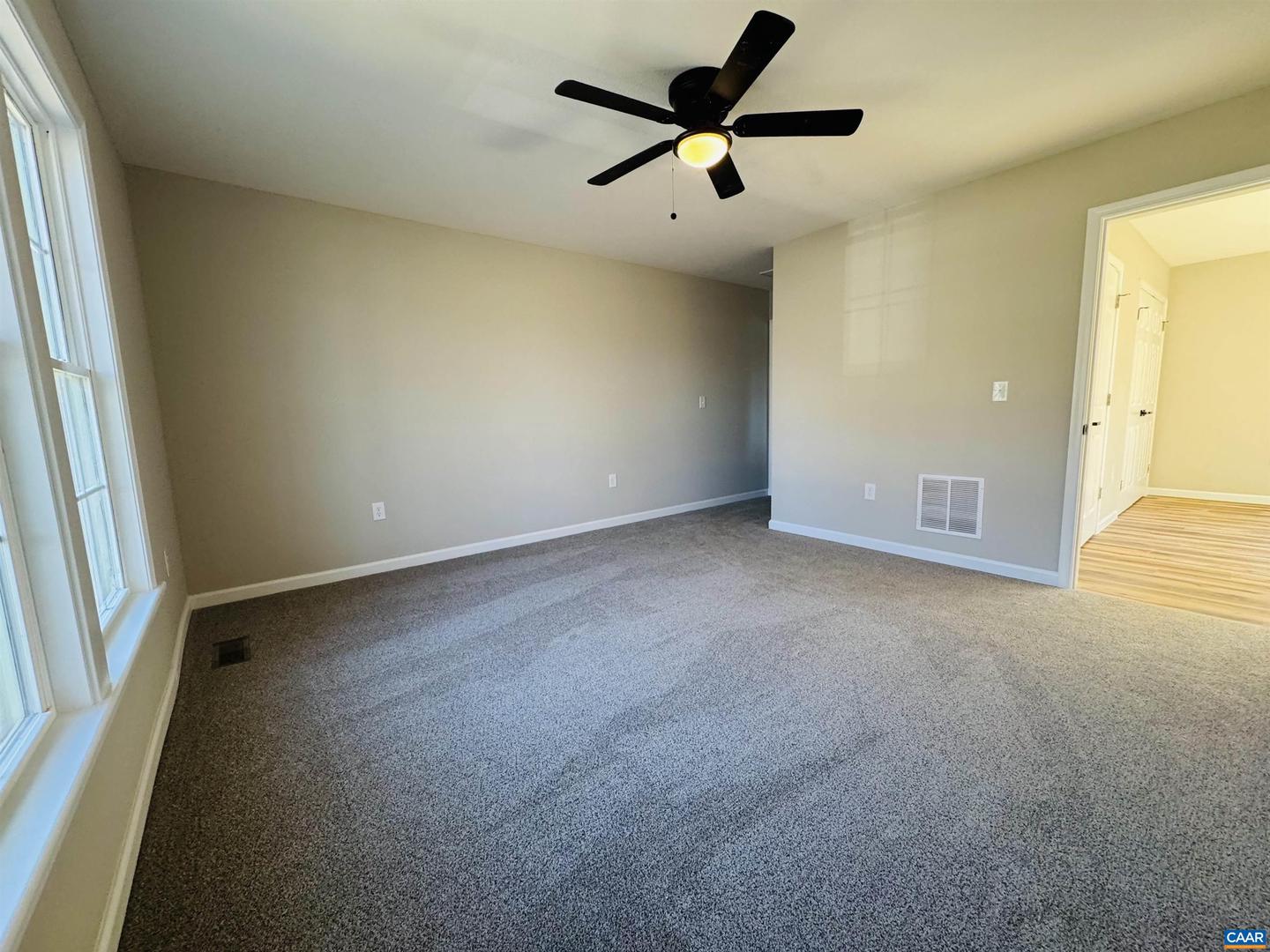 200 ROBIN HOOD RD, STAUNTON, Virginia 24401, 3 Bedrooms Bedrooms, ,2 BathroomsBathrooms,Residential,For sale,200 ROBIN HOOD RD,673760 MLS # 673760 200 ROBIN HOOD RD, STAUNTON, Virginia 24401, 3 Bedrooms Bedrooms, ,2 BathroomsBathrooms,Residential,For sale,200 ROBIN HOOD RD,673760 MLS # 673760