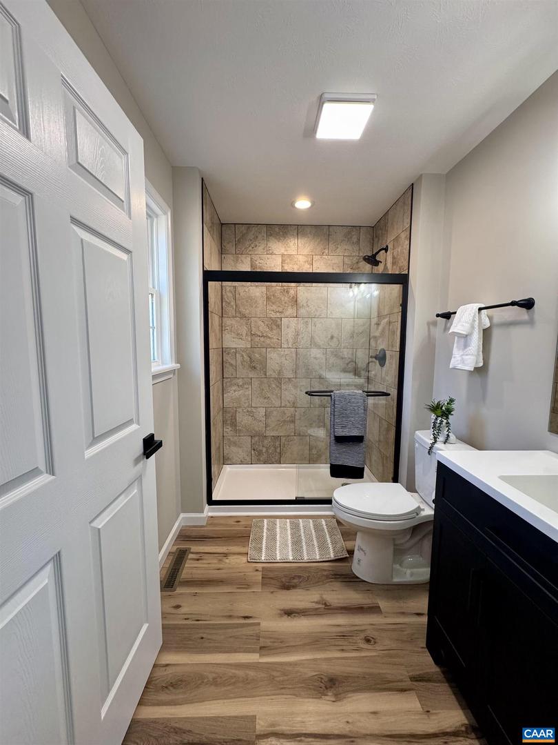 200 ROBIN HOOD RD, STAUNTON, Virginia 24401, 3 Bedrooms Bedrooms, ,2 BathroomsBathrooms,Residential,For sale,200 ROBIN HOOD RD,673760 MLS # 673760 200 ROBIN HOOD RD, STAUNTON, Virginia 24401, 3 Bedrooms Bedrooms, ,2 BathroomsBathrooms,Residential,For sale,200 ROBIN HOOD RD,673760 MLS # 673760