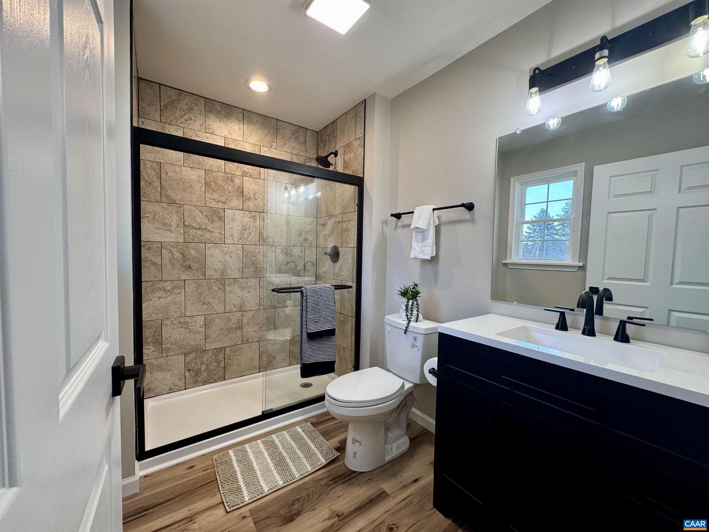 200 ROBIN HOOD RD, STAUNTON, Virginia 24401, 3 Bedrooms Bedrooms, ,2 BathroomsBathrooms,Residential,For sale,200 ROBIN HOOD RD,673760 MLS # 673760 200 ROBIN HOOD RD, STAUNTON, Virginia 24401, 3 Bedrooms Bedrooms, ,2 BathroomsBathrooms,Residential,For sale,200 ROBIN HOOD RD,673760 MLS # 673760