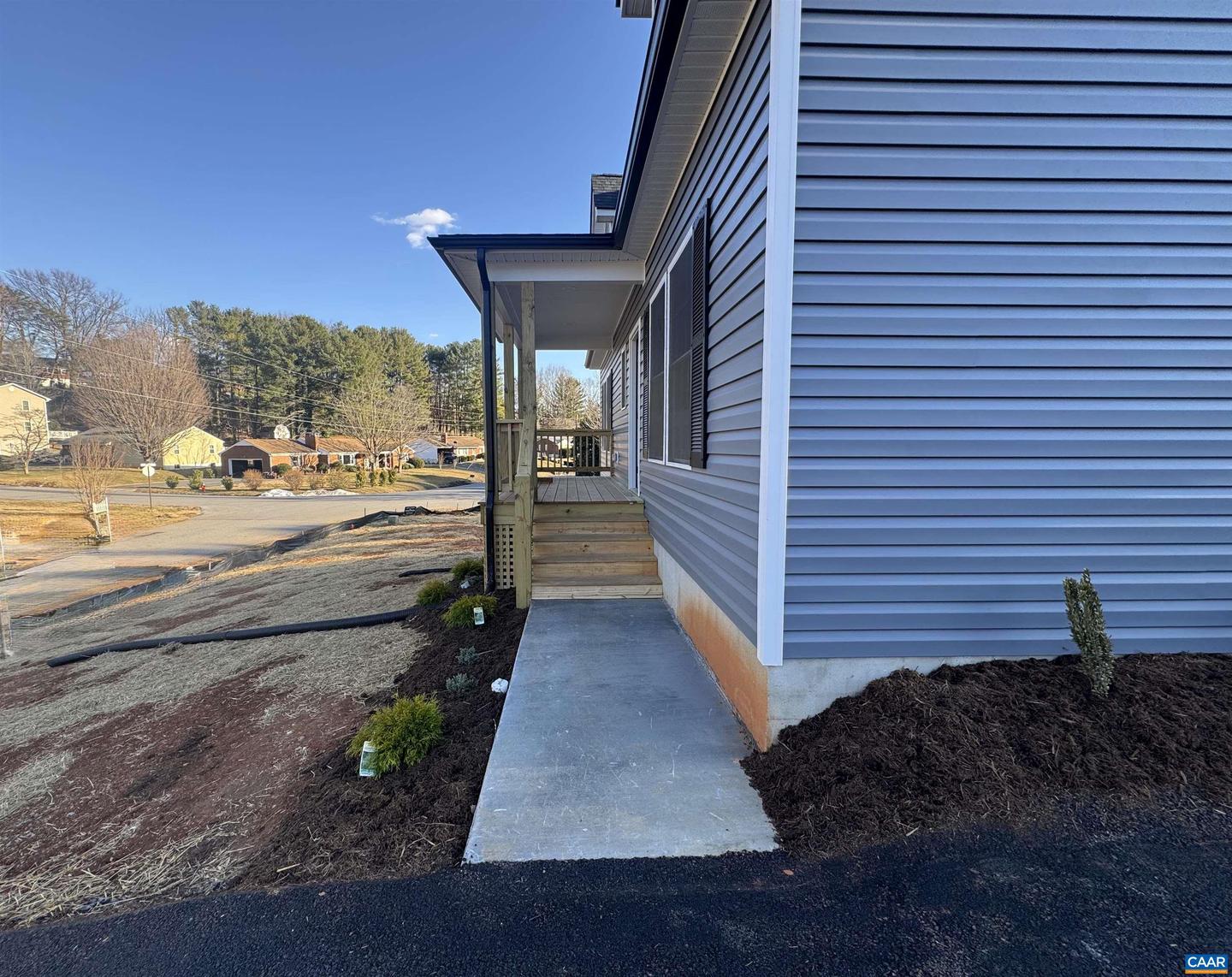 200 ROBIN HOOD RD, STAUNTON, Virginia 24401, 3 Bedrooms Bedrooms, ,2 BathroomsBathrooms,Residential,For sale,200 ROBIN HOOD RD,673760 MLS # 673760 200 ROBIN HOOD RD, STAUNTON, Virginia 24401, 3 Bedrooms Bedrooms, ,2 BathroomsBathrooms,Residential,For sale,200 ROBIN HOOD RD,673760 MLS # 673760