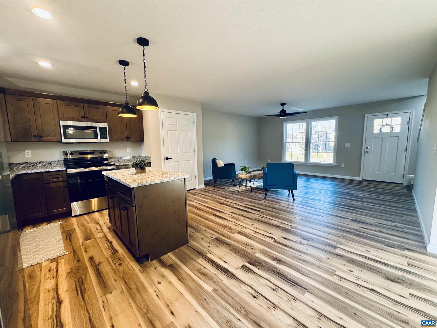 200 ROBIN HOOD RD, STAUNTON, Virginia 24401, 3 Bedrooms Bedrooms, ,2 BathroomsBathrooms,Residential,For sale,200 ROBIN HOOD RD,673760 MLS # 673760 200 ROBIN HOOD RD, STAUNTON, Virginia 24401, 3 Bedrooms Bedrooms, ,2 BathroomsBathrooms,Residential,For sale,200 ROBIN HOOD RD,673760 MLS # 673760