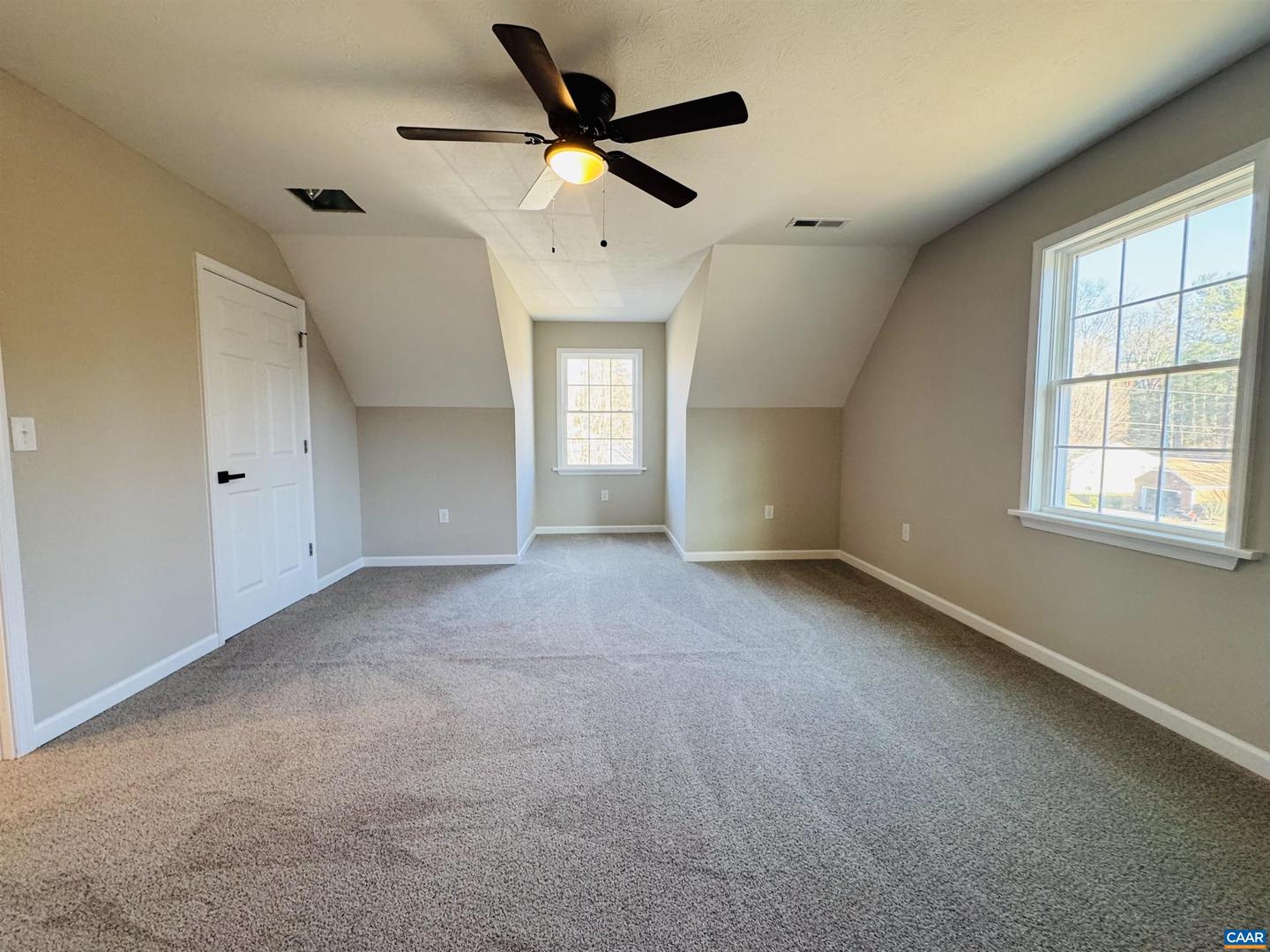 200 ROBIN HOOD RD, STAUNTON, Virginia 24401, 3 Bedrooms Bedrooms, ,2 BathroomsBathrooms,Residential,For sale,200 ROBIN HOOD RD,673760 MLS # 673760 200 ROBIN HOOD RD, STAUNTON, Virginia 24401, 3 Bedrooms Bedrooms, ,2 BathroomsBathrooms,Residential,For sale,200 ROBIN HOOD RD,673760 MLS # 673760