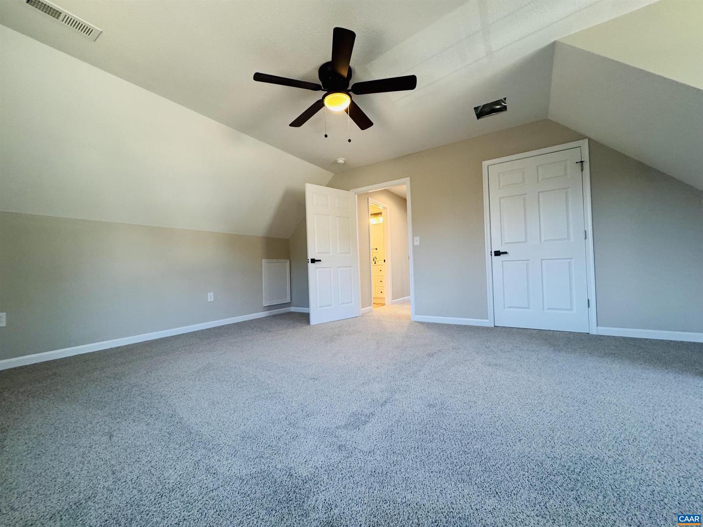 200 ROBIN HOOD RD, STAUNTON, Virginia 24401, 3 Bedrooms Bedrooms, ,2 BathroomsBathrooms,Residential,For sale,200 ROBIN HOOD RD,673760 MLS # 673760 200 ROBIN HOOD RD, STAUNTON, Virginia 24401, 3 Bedrooms Bedrooms, ,2 BathroomsBathrooms,Residential,For sale,200 ROBIN HOOD RD,673760 MLS # 673760