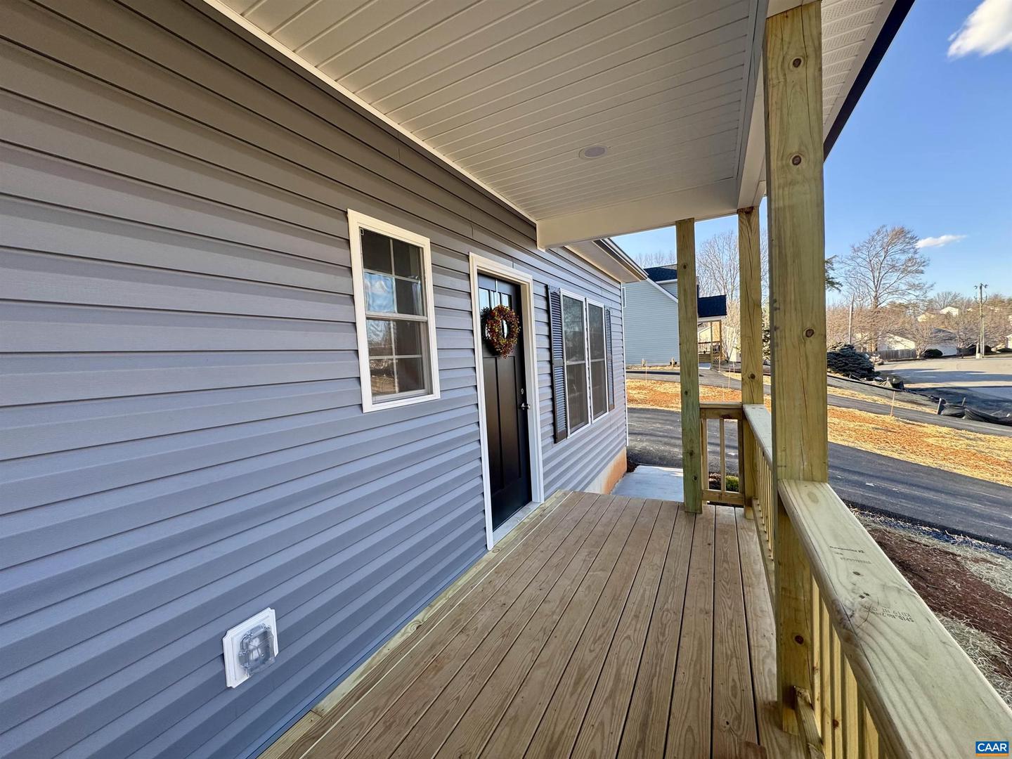 200 ROBIN HOOD RD, STAUNTON, Virginia 24401, 3 Bedrooms Bedrooms, ,2 BathroomsBathrooms,Residential,For sale,200 ROBIN HOOD RD,673760 MLS # 673760 200 ROBIN HOOD RD, STAUNTON, Virginia 24401, 3 Bedrooms Bedrooms, ,2 BathroomsBathrooms,Residential,For sale,200 ROBIN HOOD RD,673760 MLS # 673760