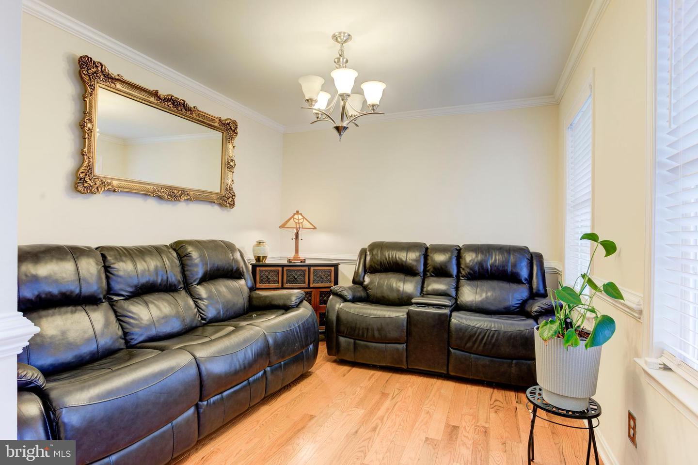 12 COURTNEY COURT, FREDERICKSBURG, Virginia 22405, 4 Bedrooms Bedrooms, ,3 BathroomsBathrooms,Residential,For sale,12 COURTNEY COURT,VAST2046484 MLS # VAST2046484