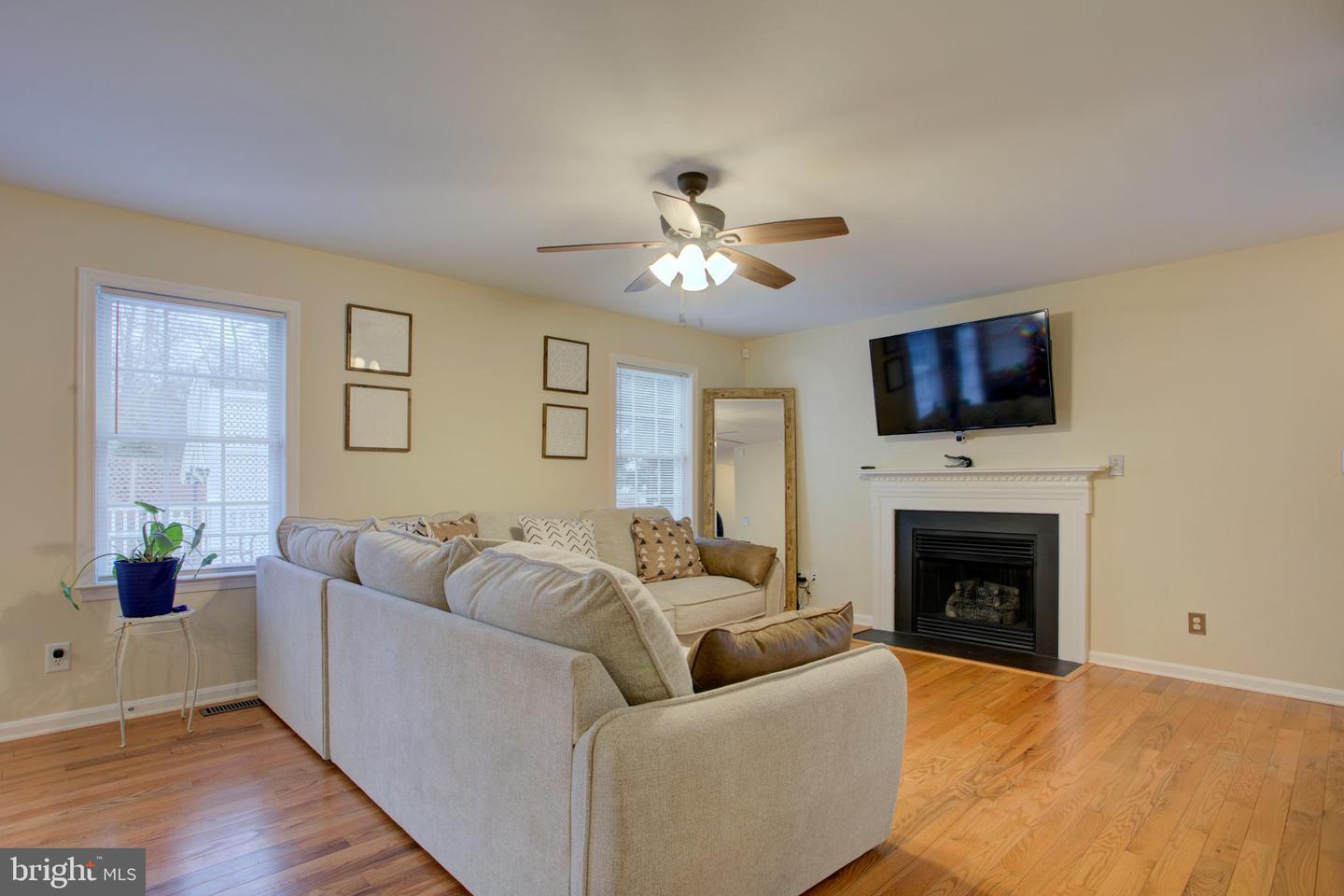 12 COURTNEY COURT, FREDERICKSBURG, Virginia 22405, 4 Bedrooms Bedrooms, ,3 BathroomsBathrooms,Residential,For sale,12 COURTNEY COURT,VAST2046484 MLS # VAST2046484