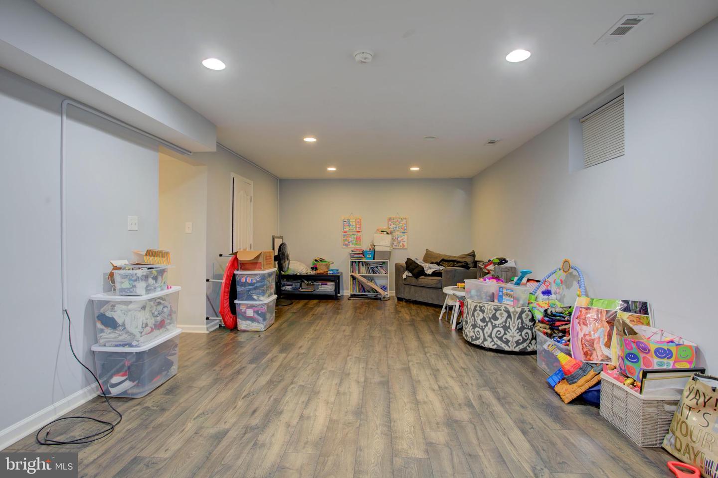 12 COURTNEY COURT, FREDERICKSBURG, Virginia 22405, 4 Bedrooms Bedrooms, ,3 BathroomsBathrooms,Residential,For sale,12 COURTNEY COURT,VAST2046484 MLS # VAST2046484