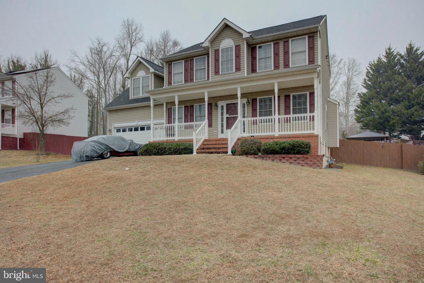 12 COURTNEY COURT, FREDERICKSBURG, Virginia 22405, 4 Bedrooms Bedrooms, ,3 BathroomsBathrooms,Residential,For sale,12 COURTNEY COURT,VAST2046484 MLS # VAST2046484