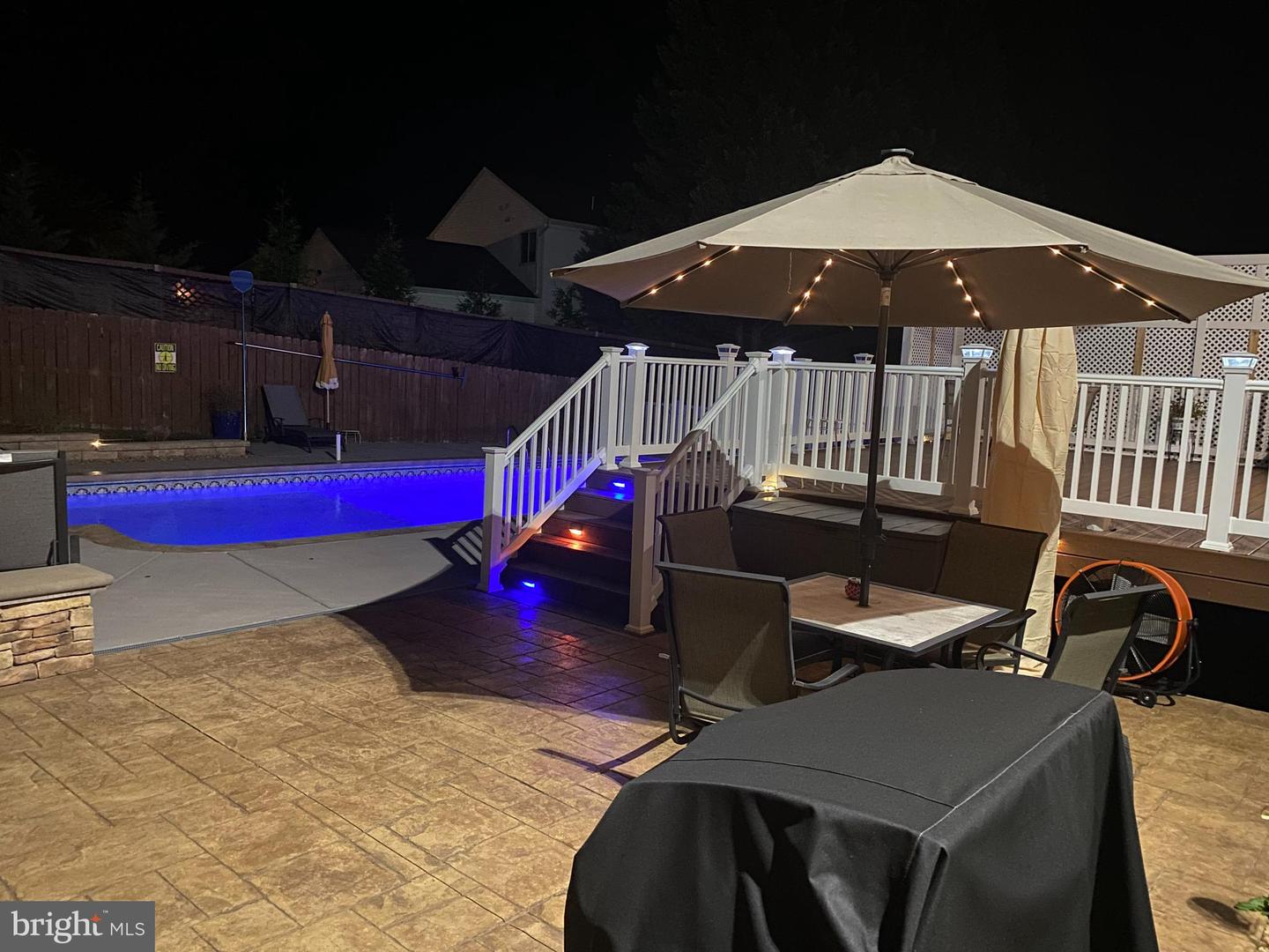 12 COURTNEY COURT, FREDERICKSBURG, Virginia 22405, 4 Bedrooms Bedrooms, ,3 BathroomsBathrooms,Residential,For sale,12 COURTNEY COURT,VAST2046484 MLS # VAST2046484