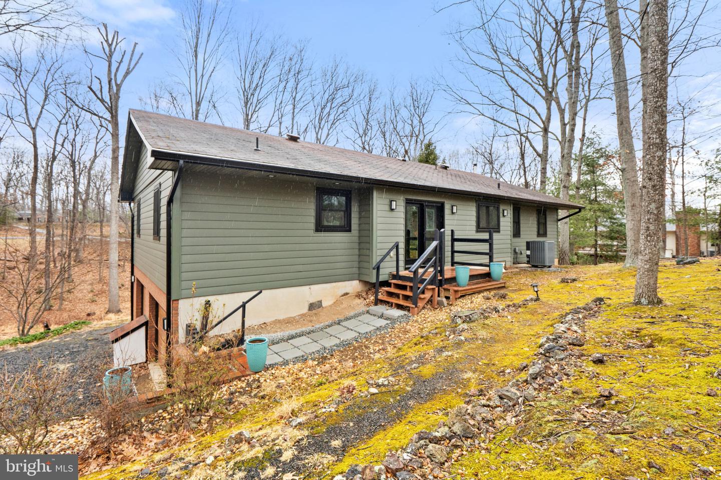 7269 BEAUREGARD CT, WARRENTON, Virginia 20187, 3 Bedrooms Bedrooms, ,3 BathroomsBathrooms,Residential,For sale,7269 BEAUREGARD CT,VAFQ2020752 MLS # VAFQ2020752 7269 BEAUREGARD CT, WARRENTON, Virginia 20187, 3 Bedrooms Bedrooms, ,3 BathroomsBathrooms,Residential,For sale,7269 BEAUREGARD CT,VAFQ2020752 MLS # VAFQ2020752