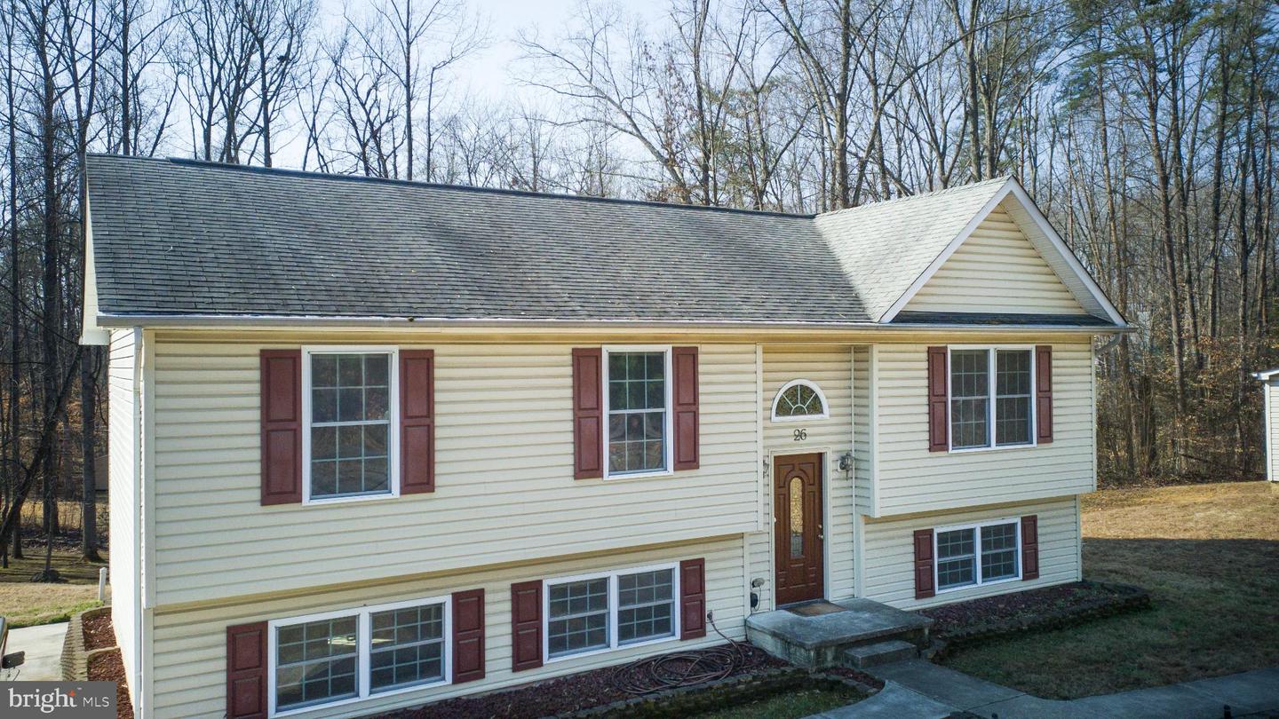 26 LOVELACE LN, STAFFORD, Virginia 22554, 3 Bedrooms Bedrooms, 12 Rooms Rooms,3 BathroomsBathrooms,Residential,For sale,26 LOVELACE LN,VAST2046476 MLS # VAST2046476
