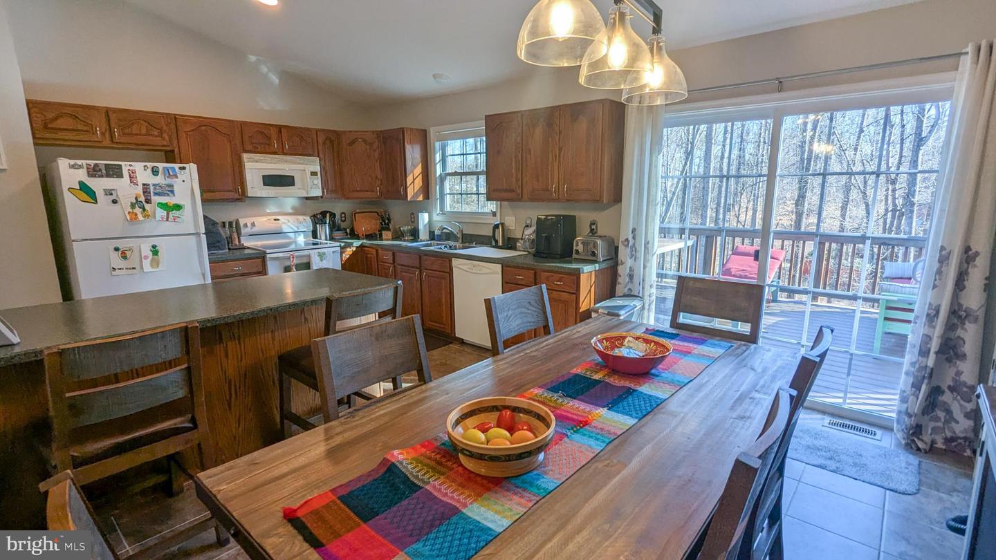 26 LOVELACE LN, STAFFORD, Virginia 22554, 3 Bedrooms Bedrooms, 12 Rooms Rooms,3 BathroomsBathrooms,Residential,For sale,26 LOVELACE LN,VAST2046476 MLS # VAST2046476