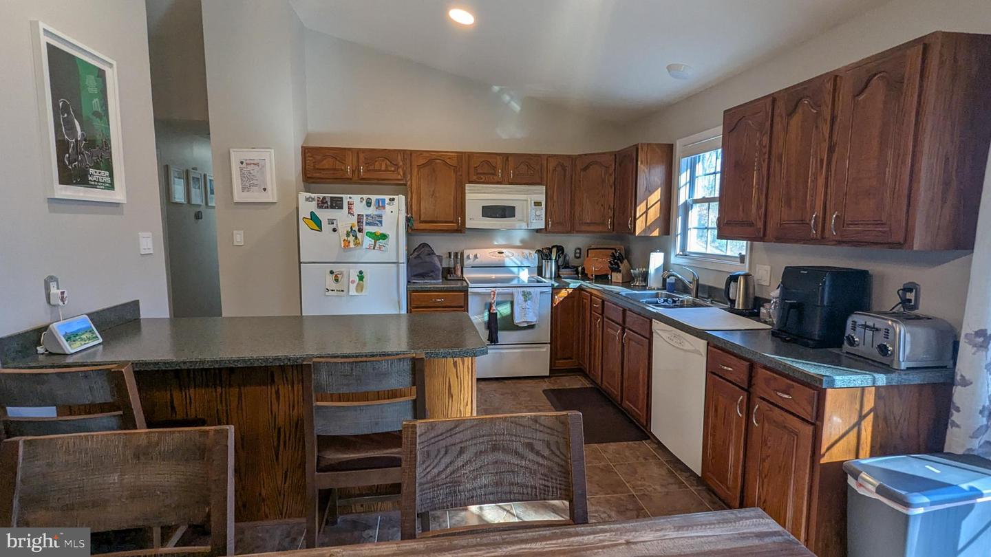 26 LOVELACE LN, STAFFORD, Virginia 22554, 3 Bedrooms Bedrooms, 12 Rooms Rooms,3 BathroomsBathrooms,Residential,For sale,26 LOVELACE LN,VAST2046476 MLS # VAST2046476