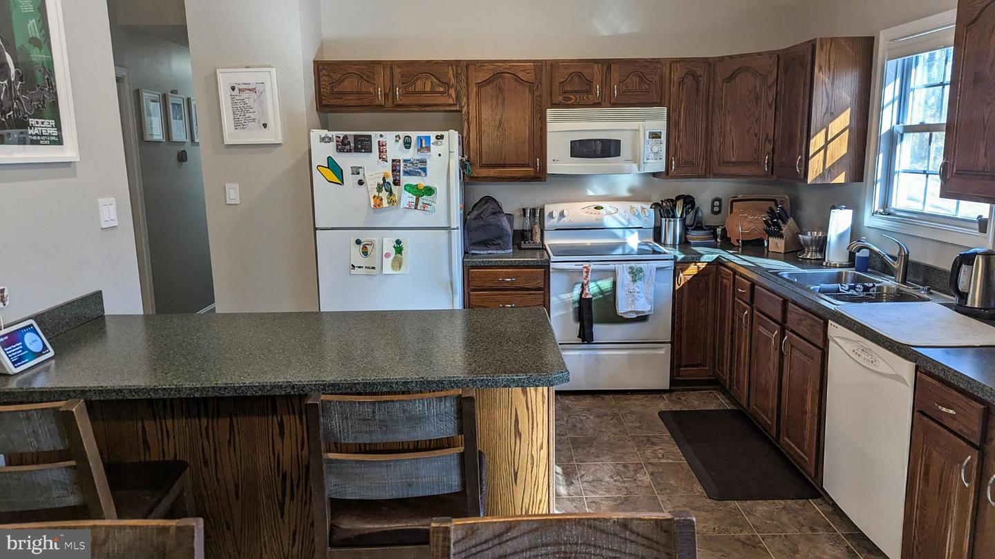 26 LOVELACE LN, STAFFORD, Virginia 22554, 3 Bedrooms Bedrooms, 12 Rooms Rooms,3 BathroomsBathrooms,Residential,For sale,26 LOVELACE LN,VAST2046476 MLS # VAST2046476