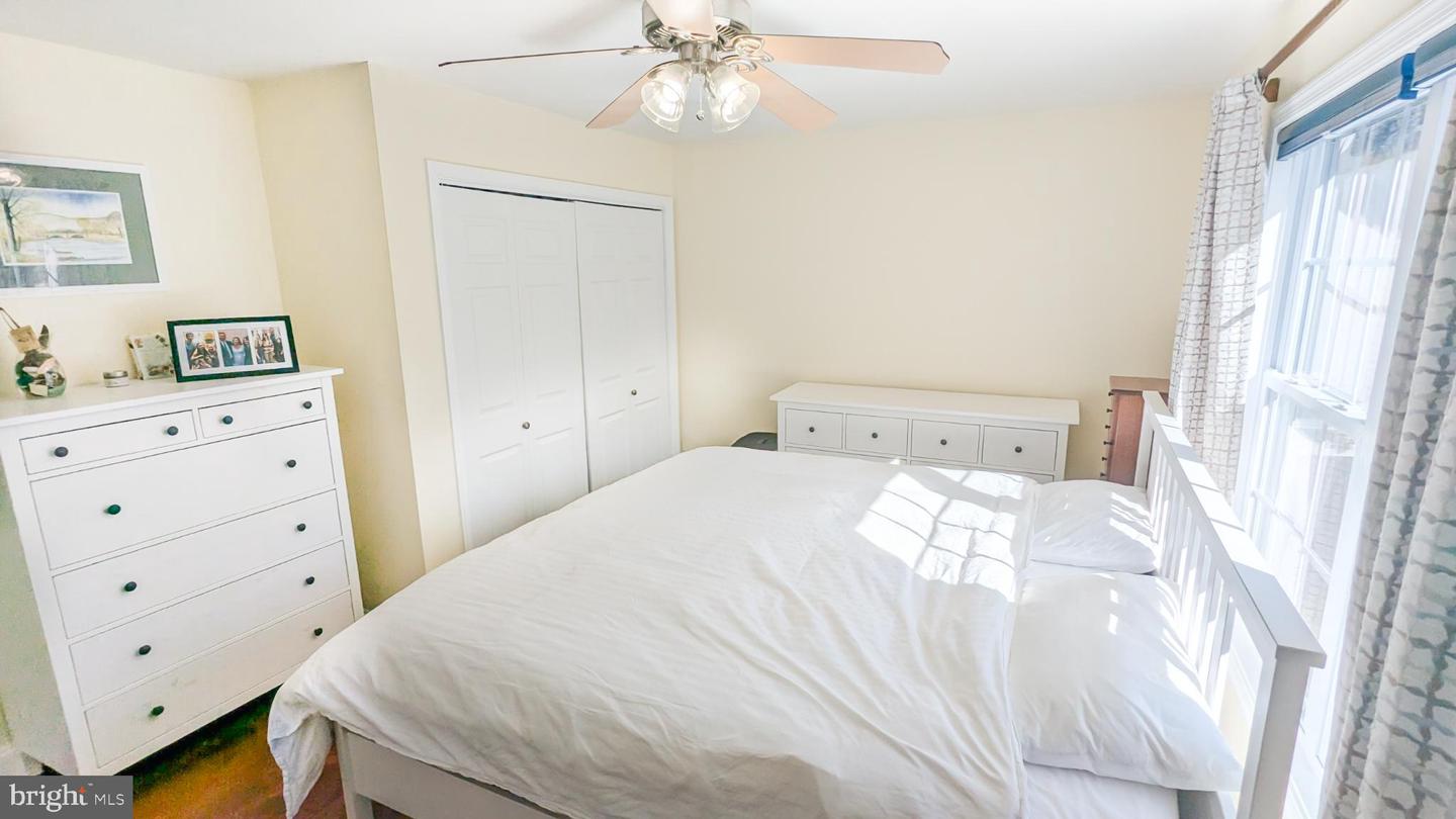 26 LOVELACE LN, STAFFORD, Virginia 22554, 3 Bedrooms Bedrooms, 12 Rooms Rooms,3 BathroomsBathrooms,Residential,For sale,26 LOVELACE LN,VAST2046476 MLS # VAST2046476