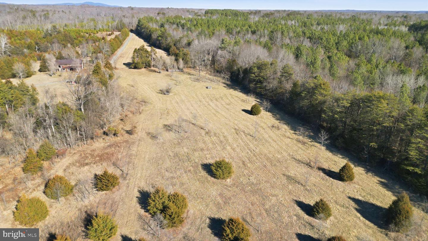 15284 POPLAR RD, ORANGE, Virginia 22960, 4 Bedrooms Bedrooms, ,1 BathroomBathrooms,Farm,For sale,15284 POPLAR RD,VAOR2013184 MLS # VAOR2013184