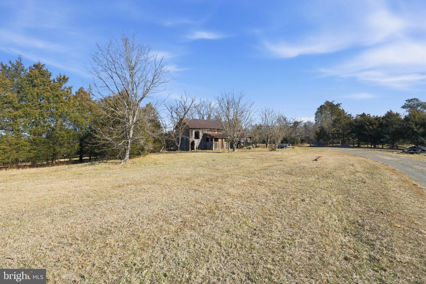 15284 POPLAR RD, ORANGE, Virginia 22960, 4 Bedrooms Bedrooms, ,1 BathroomBathrooms,Farm,For sale,15284 POPLAR RD,VAOR2013184 MLS # VAOR2013184