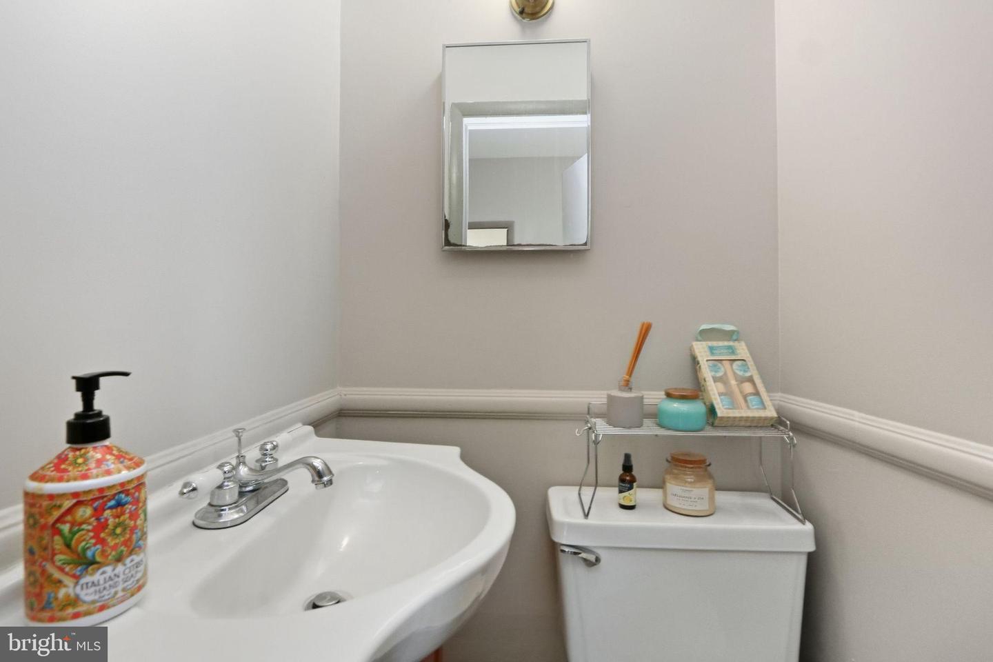 15284 POPLAR RD, ORANGE, Virginia 22960, 4 Bedrooms Bedrooms, ,1 BathroomBathrooms,Farm,For sale,15284 POPLAR RD,VAOR2013184 MLS # VAOR2013184