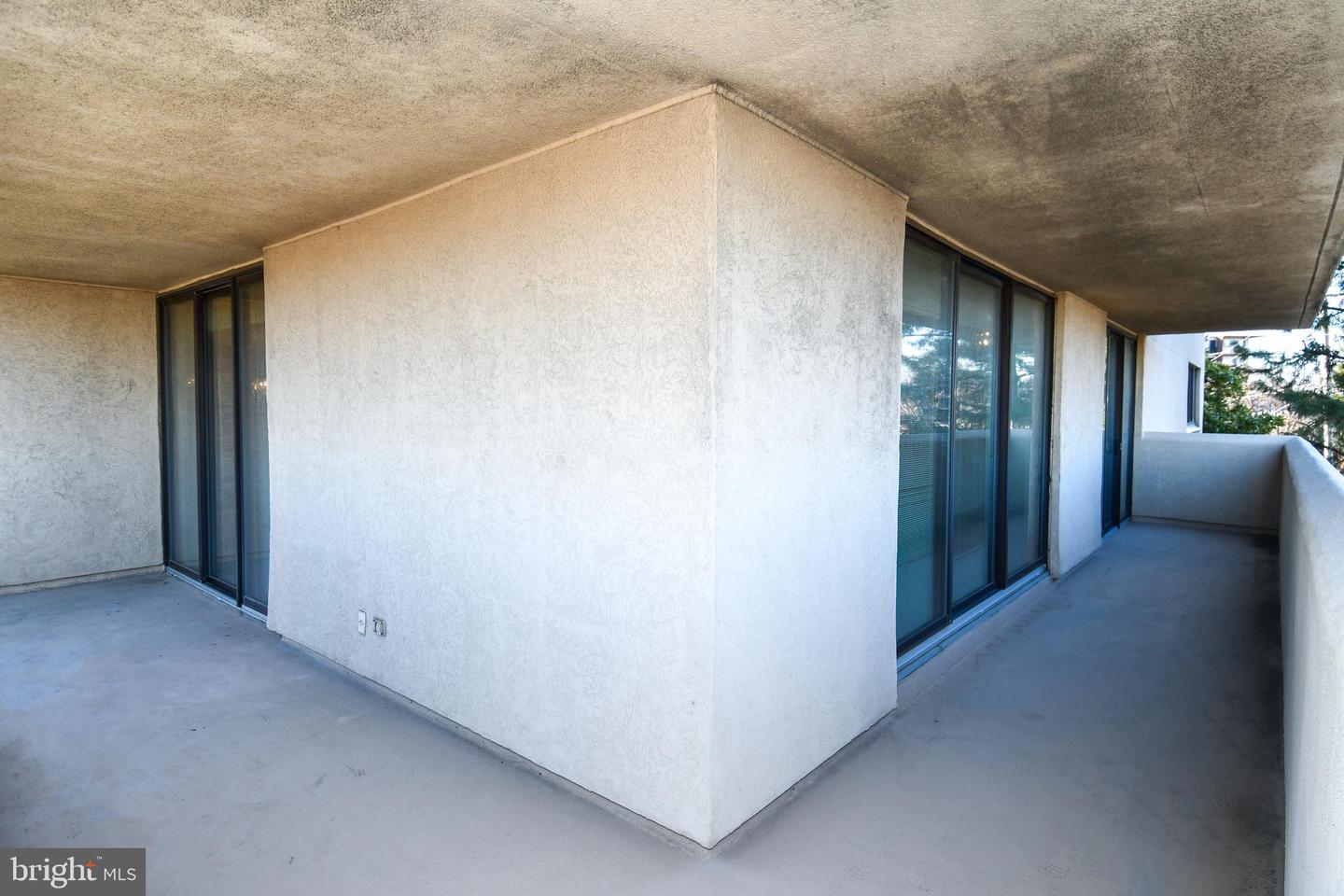 1101 ARLINGTON RIDGE ROAD #316, ARLINGTON, Virginia 22202, 3 Bedrooms Bedrooms, ,3 BathroomsBathrooms,Residential,For sale,1101 ARLINGTON RIDGE ROAD #316,VAAR2064610 MLS # VAAR2064610 1101 ARLINGTON RIDGE ROAD #316, ARLINGTON, Virginia 22202, 3 Bedrooms Bedrooms, ,3 BathroomsBathrooms,Residential,For sale,1101 ARLINGTON RIDGE ROAD #316,VAAR2064610 MLS # VAAR2064610