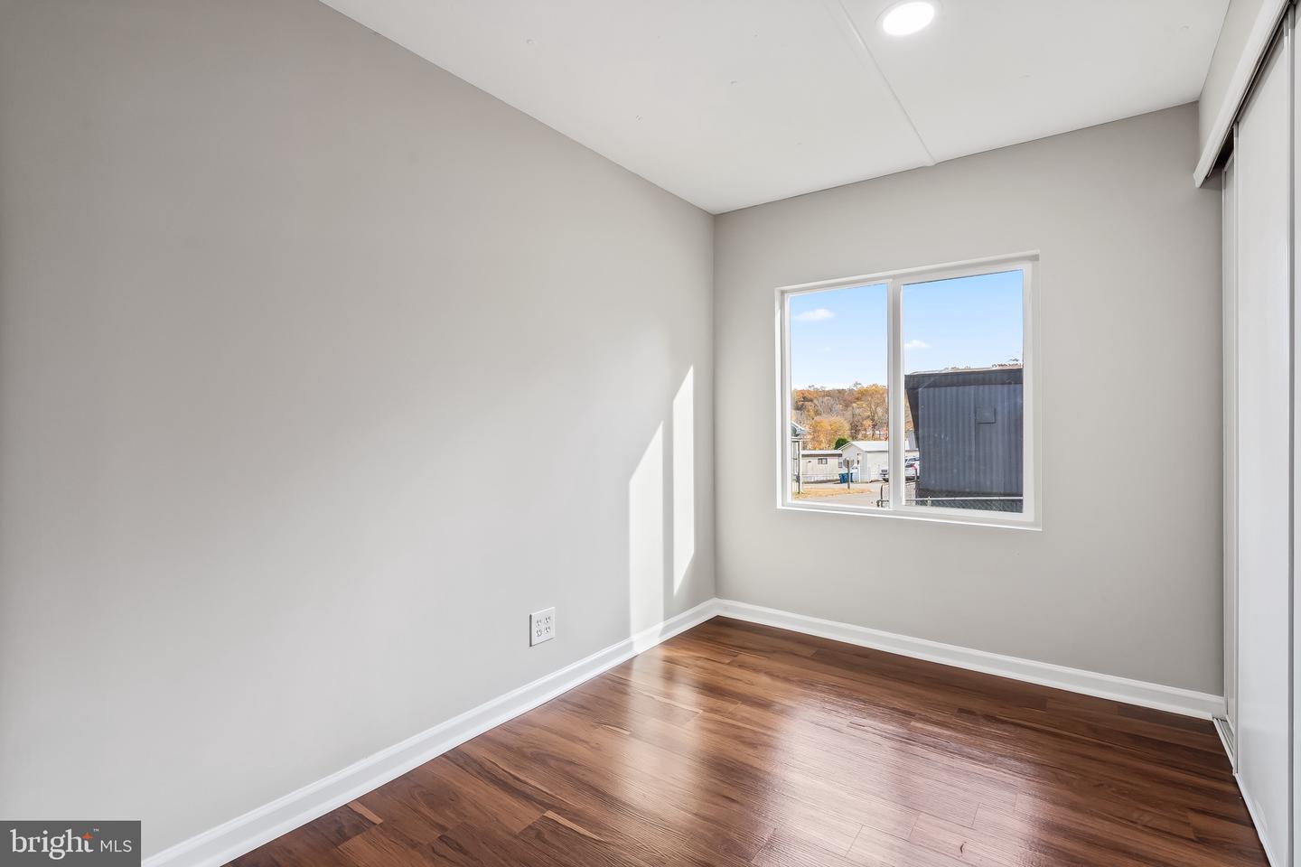 7805 TAYLOE DR #133, MANASSAS, Virginia 20112, 3 Bedrooms Bedrooms, ,2 BathroomsBathrooms,Residential,For sale,7805 TAYLOE DR #133,VAPW2107652 MLS # VAPW2107652