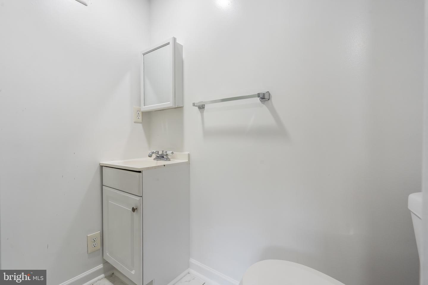 7805 TAYLOE DR #133, MANASSAS, Virginia 20112, 3 Bedrooms Bedrooms, ,2 BathroomsBathrooms,Residential,For sale,7805 TAYLOE DR #133,VAPW2107652 MLS # VAPW2107652