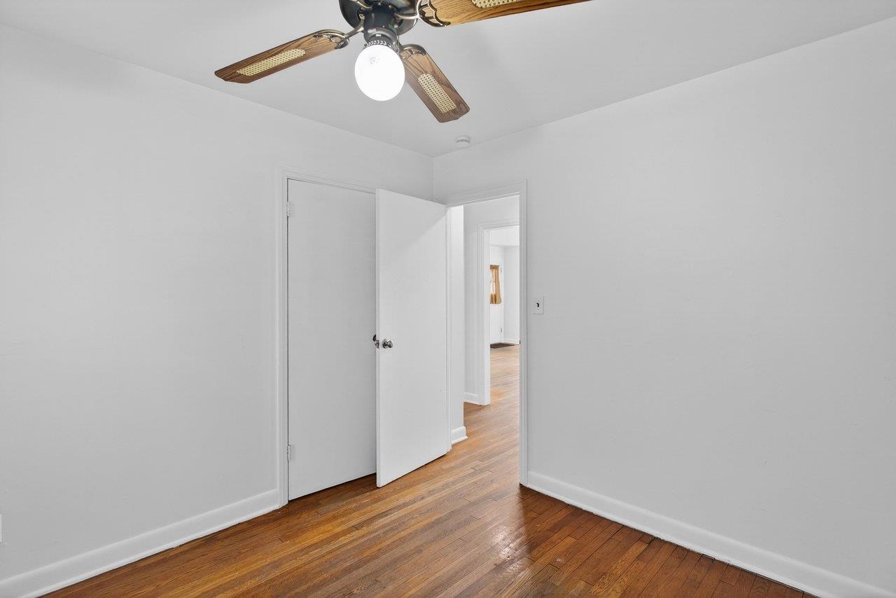 913 SPOTSWOOD DR, HARRISONBURG, Virginia 22802, 3 Bedrooms Bedrooms, ,1 BathroomBathrooms,Residential,913 SPOTSWOOD DR,673657 MLS # 673657 913 SPOTSWOOD DR, HARRISONBURG, Virginia 22802, 3 Bedrooms Bedrooms, ,1 BathroomBathrooms,Residential,913 SPOTSWOOD DR,673657 MLS # 673657