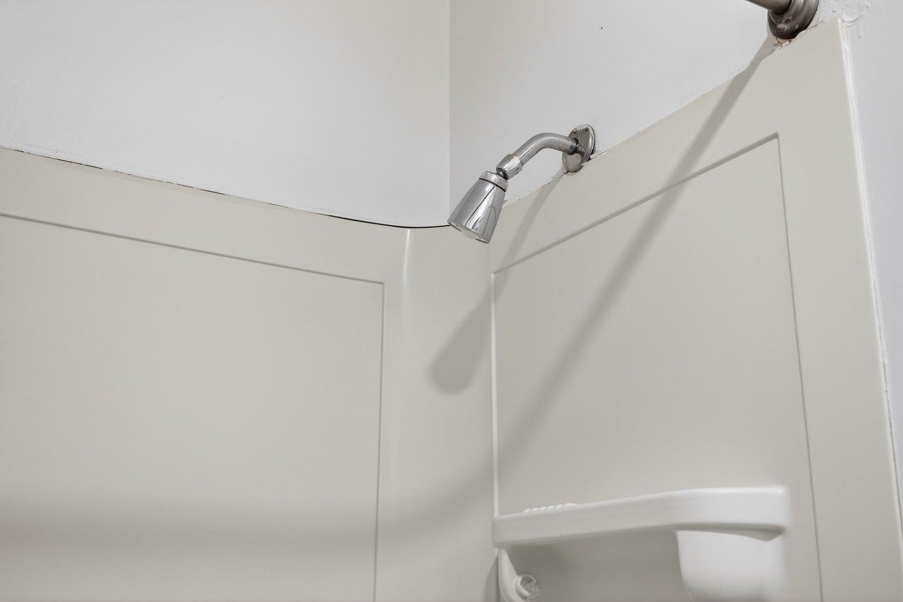 913 SPOTSWOOD DR, HARRISONBURG, Virginia 22802, 3 Bedrooms Bedrooms, ,1 BathroomBathrooms,Residential,913 SPOTSWOOD DR,673657 MLS # 673657 913 SPOTSWOOD DR, HARRISONBURG, Virginia 22802, 3 Bedrooms Bedrooms, ,1 BathroomBathrooms,Residential,913 SPOTSWOOD DR,673657 MLS # 673657