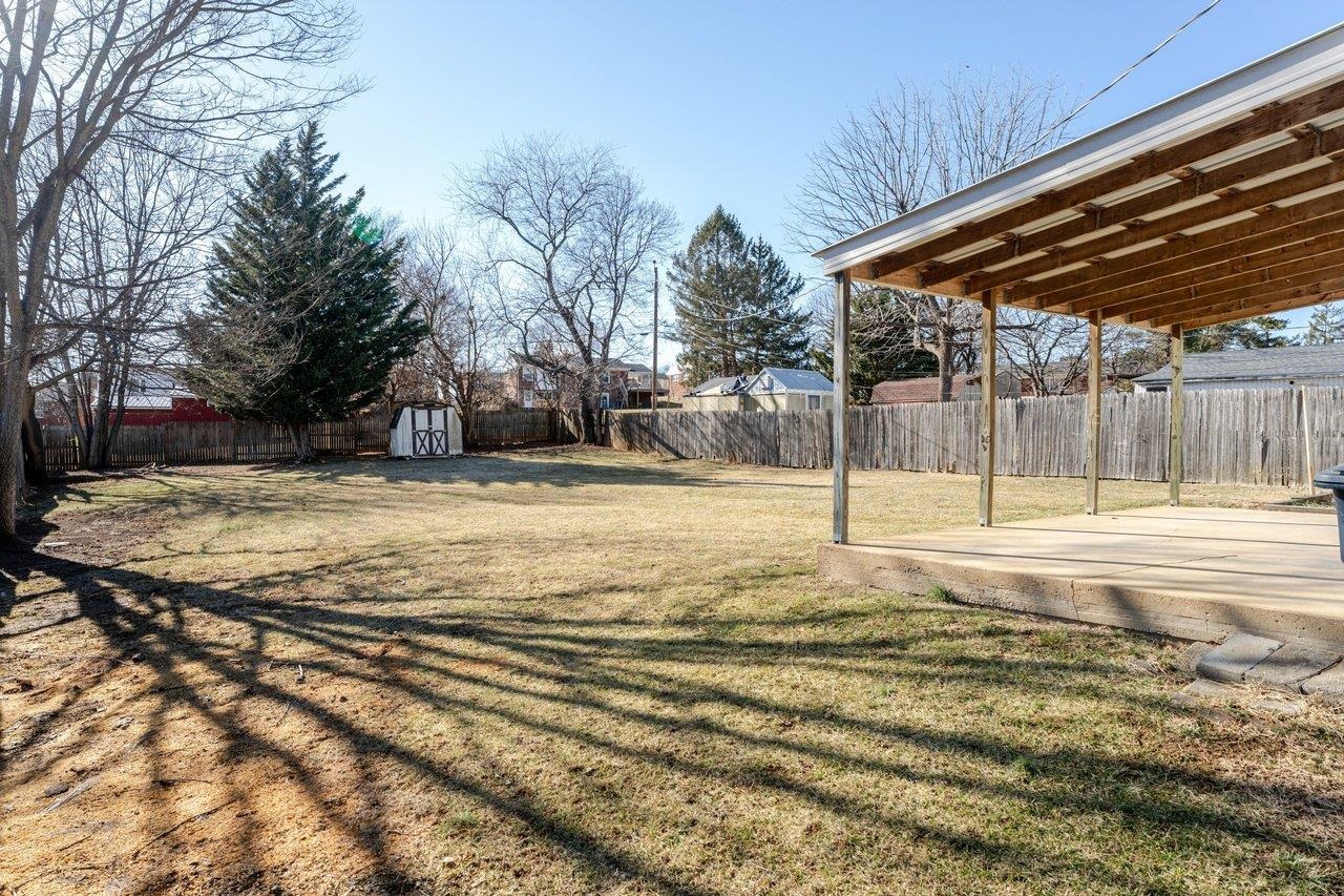 913 SPOTSWOOD DR, HARRISONBURG, Virginia 22802, 3 Bedrooms Bedrooms, ,1 BathroomBathrooms,Residential,913 SPOTSWOOD DR,673657 MLS # 673657 913 SPOTSWOOD DR, HARRISONBURG, Virginia 22802, 3 Bedrooms Bedrooms, ,1 BathroomBathrooms,Residential,913 SPOTSWOOD DR,673657 MLS # 673657