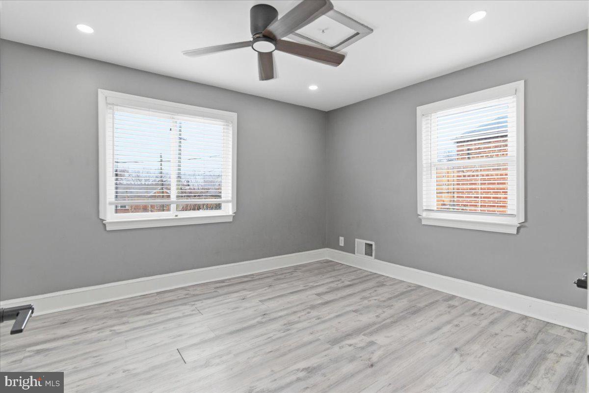 206 36TH ST SE, WASHINGTON, District Of Columbia 20019, 3 Bedrooms Bedrooms, ,2 BathroomsBathrooms,Residential,For sale,206 36TH ST SE,DCDC2233308 MLS # DCDC2233308