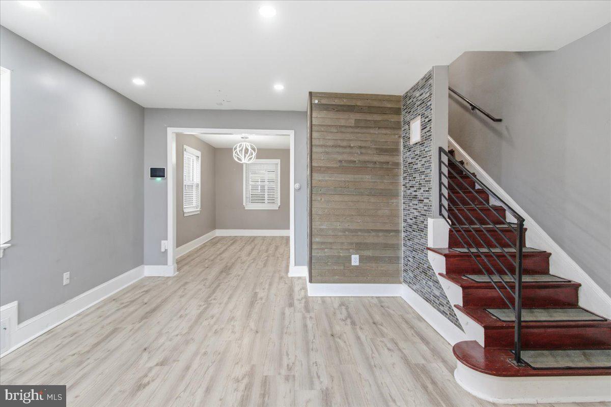 206 36TH ST SE, WASHINGTON, District Of Columbia 20019, 3 Bedrooms Bedrooms, ,2 BathroomsBathrooms,Residential,For sale,206 36TH ST SE,DCDC2233308 MLS # DCDC2233308