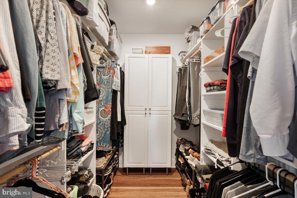 411-302 N LOUDOUN ST, WINCHESTER, Virginia 22601, 2 Bedrooms Bedrooms, 9 Rooms Rooms,2 BathroomsBathrooms,Residential,For sale,411-302 N LOUDOUN ST,VAWI2009780 MLS # VAWI2009780