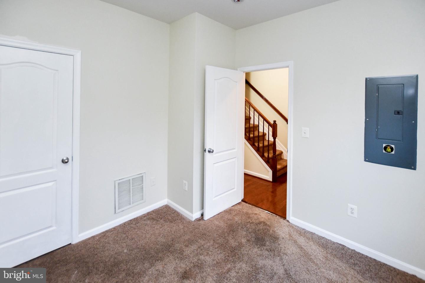 404 AVA WAY NE, WASHINGTON, District Of Columbia 20017, 3 Bedrooms Bedrooms, 7 Rooms Rooms,3 BathroomsBathrooms,Residential,For sale,404 AVA WAY NE,DCDC2242860 MLS # DCDC2242860