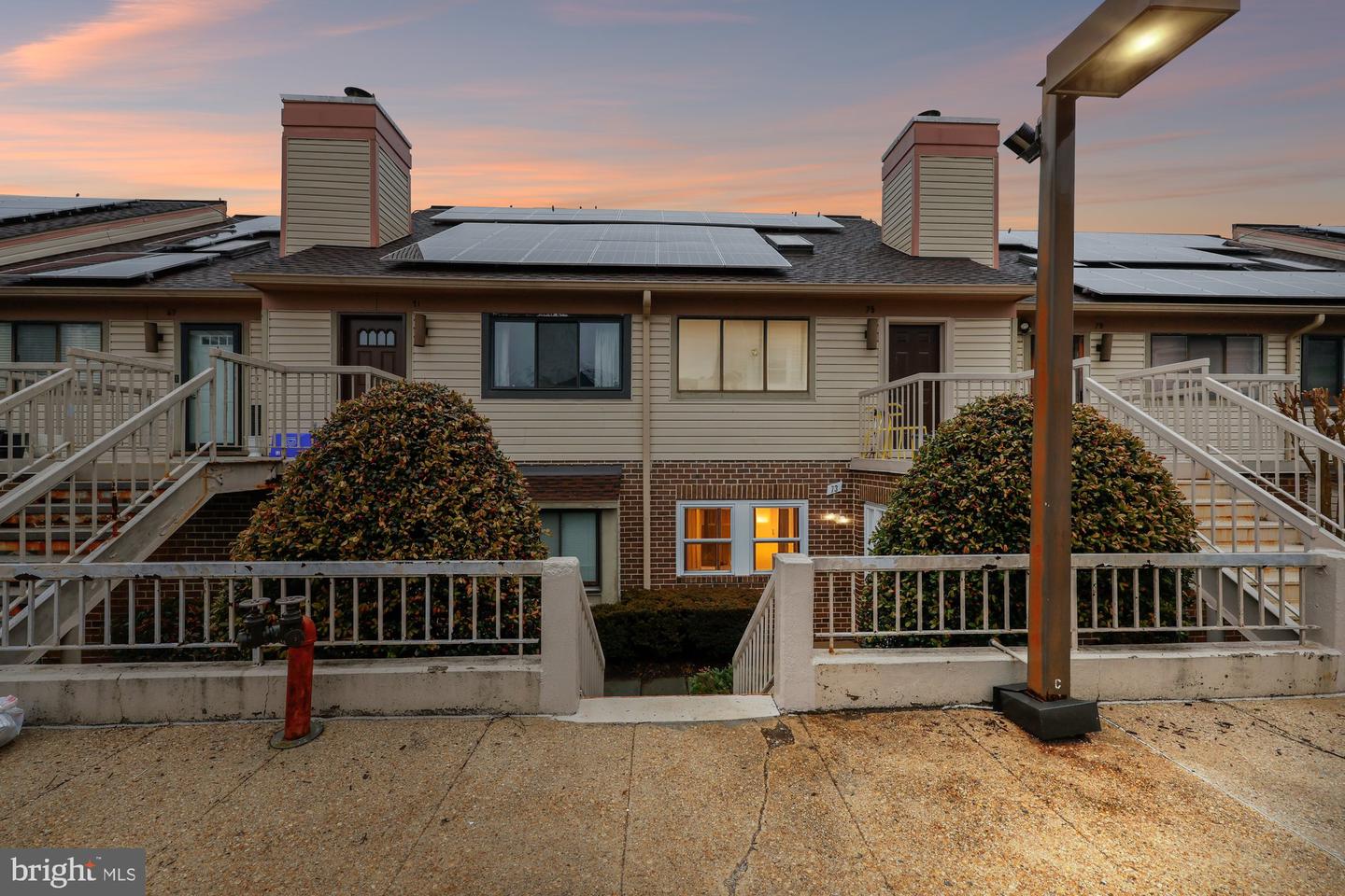 73 HAWTHORNE CT NE #73, WASHINGTON, District Of Columbia 20017, 2 Bedrooms Bedrooms, 8 Rooms Rooms,2 BathroomsBathrooms,Residential,For sale,73 HAWTHORNE CT NE #73,DCDC2244912 MLS # DCDC2244912