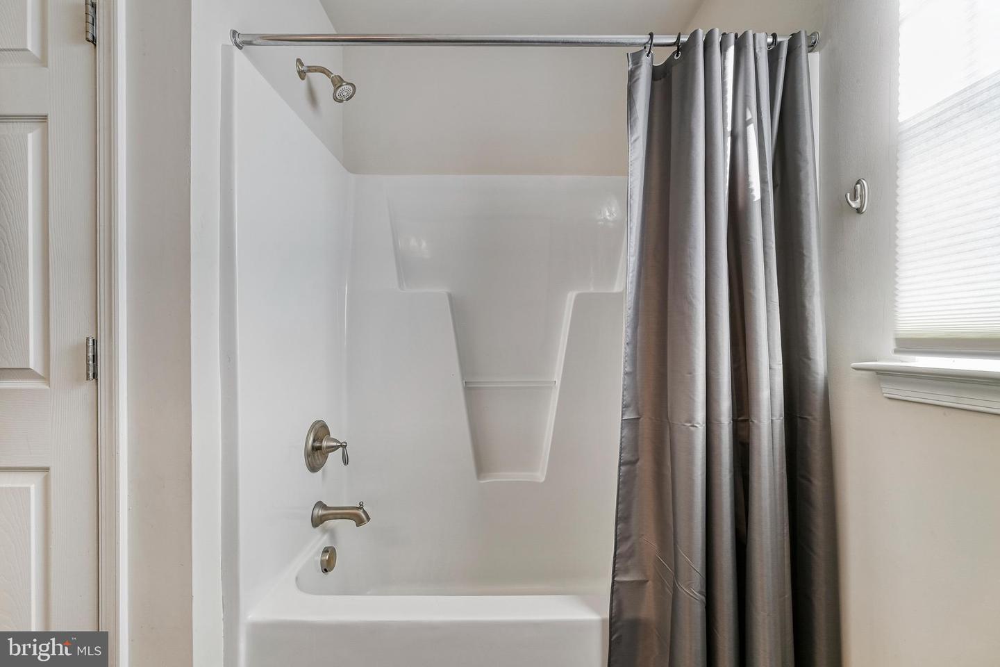 105 RINGGOLD RD, FREDERICKSBURG, Virginia 22405, 4 Bedrooms Bedrooms, 8 Rooms Rooms,3 BathroomsBathrooms,Residential,For sale,105 RINGGOLD RD,VAST2046202 MLS # VAST2046202 105 RINGGOLD RD, FREDERICKSBURG, Virginia 22405, 4 Bedrooms Bedrooms, 8 Rooms Rooms,3 BathroomsBathrooms,Residential,For sale,105 RINGGOLD RD,VAST2046202 MLS # VAST2046202