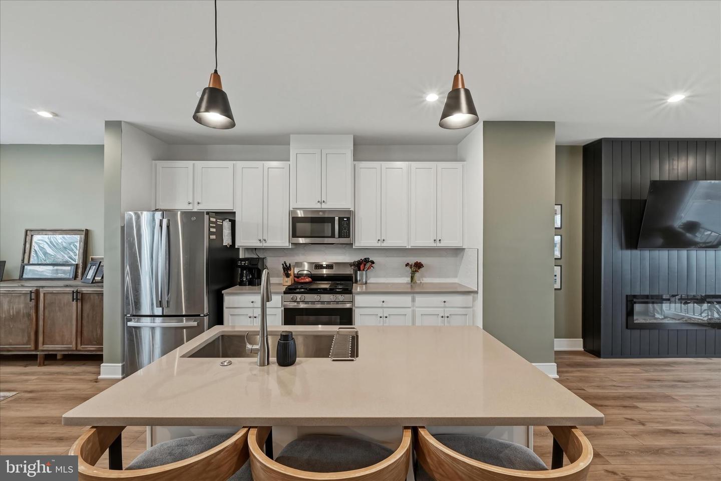 124 CHECKERSPOT WAY, LAKE FREDERICK, Virginia 22630, 4 Bedrooms Bedrooms, ,3 BathroomsBathrooms,Residential,For sale,124 CHECKERSPOT WAY,VAFV2039798 MLS # VAFV2039798