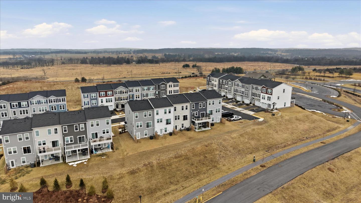 124 CHECKERSPOT WAY, LAKE FREDERICK, Virginia 22630, 4 Bedrooms Bedrooms, ,3 BathroomsBathrooms,Residential,For sale,124 CHECKERSPOT WAY,VAFV2039798 MLS # VAFV2039798