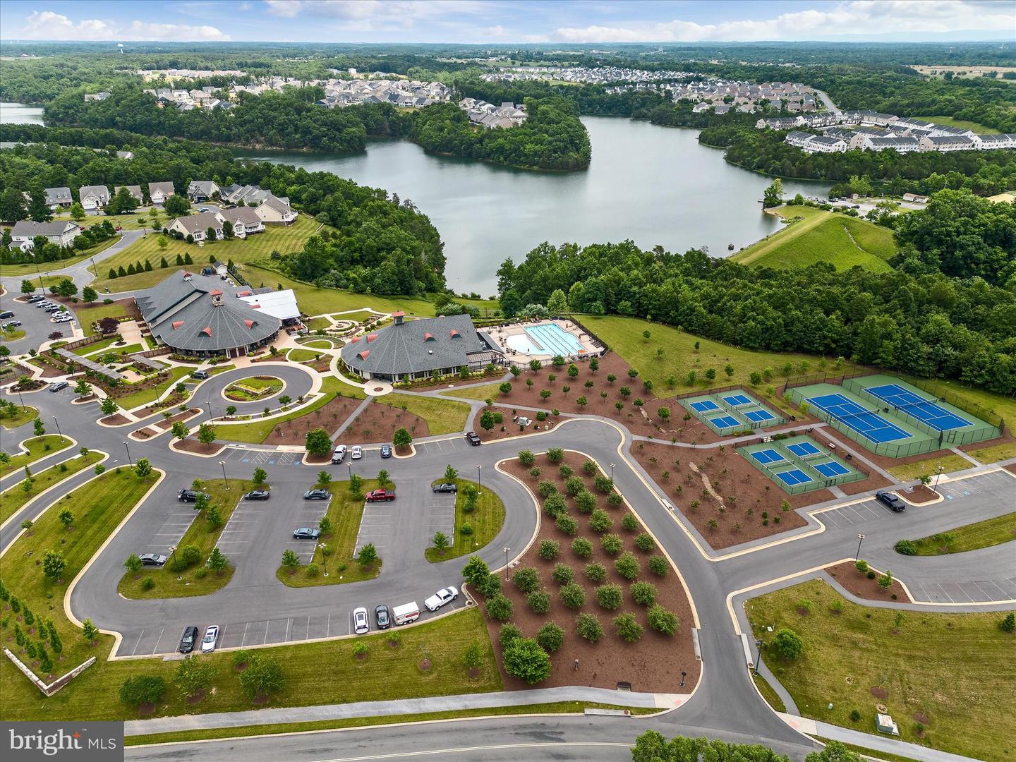 124 CHECKERSPOT WAY, LAKE FREDERICK, Virginia 22630, 4 Bedrooms Bedrooms, ,3 BathroomsBathrooms,Residential,For sale,124 CHECKERSPOT WAY,VAFV2039798 MLS # VAFV2039798