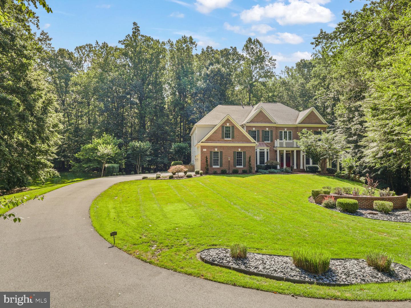 8197 COTTAGE ROSE CT, FAIRFAX STATION, Virginia 22039, 5 Bedrooms Bedrooms, 27 Rooms Rooms,4 BathroomsBathrooms,Residential,For sale,8197 COTTAGE ROSE CT,VAFX2293068 MLS # VAFX2293068 8197 COTTAGE ROSE CT, FAIRFAX STATION, Virginia 22039, 5 Bedrooms Bedrooms, 27 Rooms Rooms,4 BathroomsBathrooms,Residential,For sale,8197 COTTAGE ROSE CT,VAFX2293068 MLS # VAFX2293068